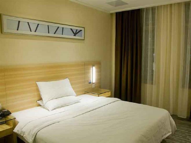 Hotel Convenient Inn（guangzhou Shangxiajiu Pedestrian Street Branch ） 2*