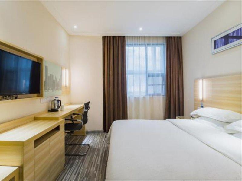 Hotel Comfort Haizhu District Exhibition Center