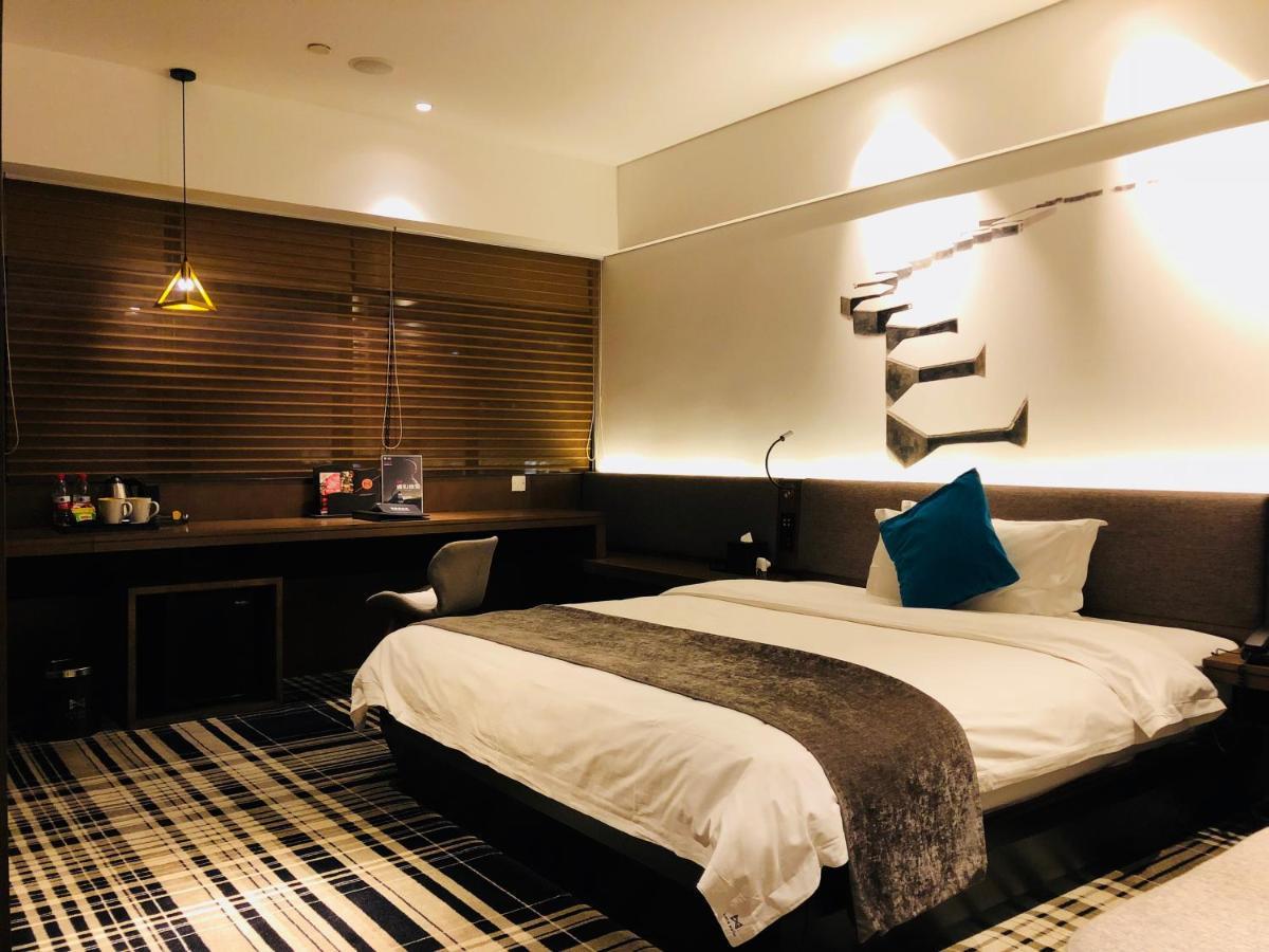 Likto Hotel-free Shuttle Bus To Fair Guangzhou