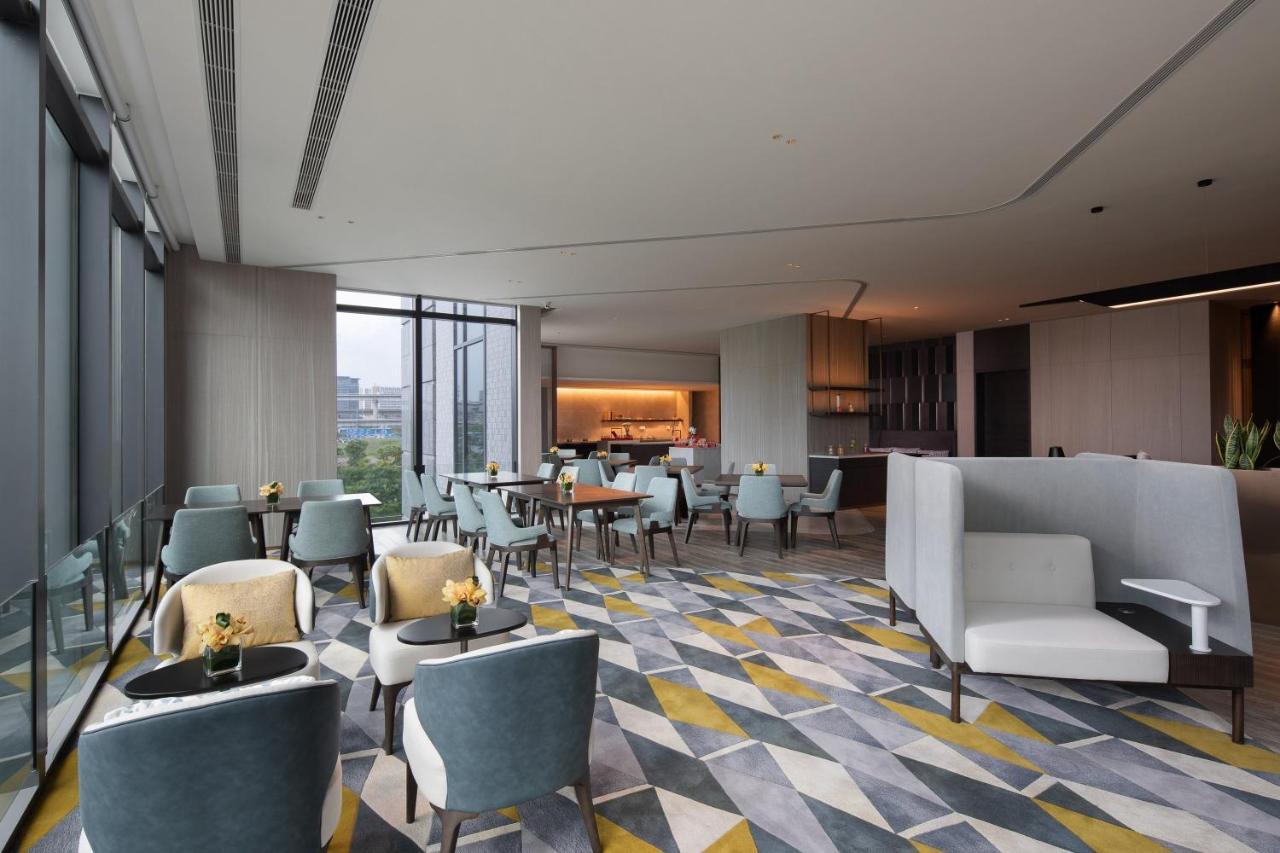 Crowne Plaza Foshan Nanhai - An Ihg -free Fair Shuttle Bus &live Music Performance Hotel