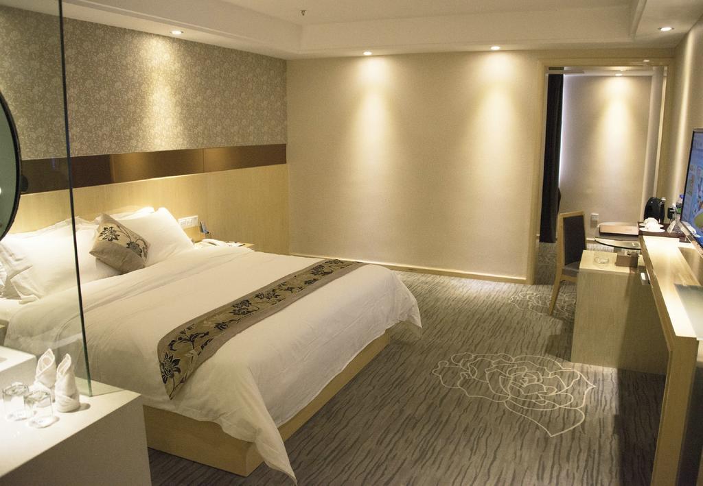 Paco Hotel-Guangzhou Shipaiqiao Metro Branch Hotel