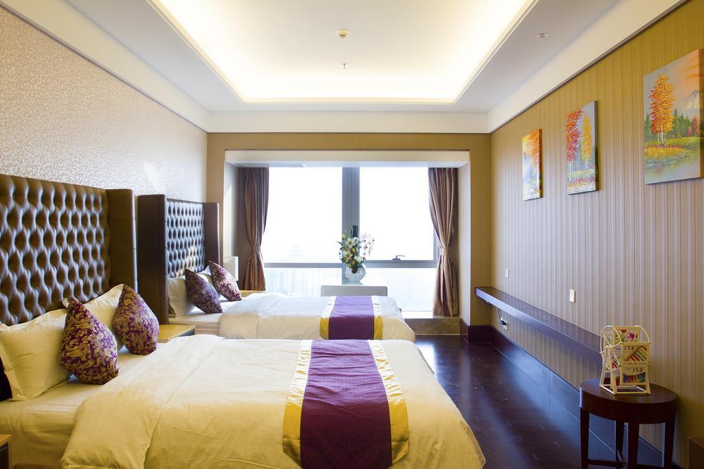 Tamrac International * Guangzhou