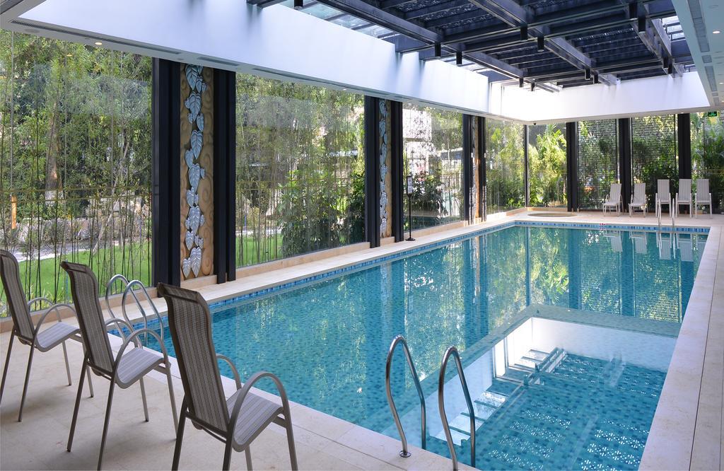 Guangdong Yingbin Hotel-free Fair Shuttle Bus 4*