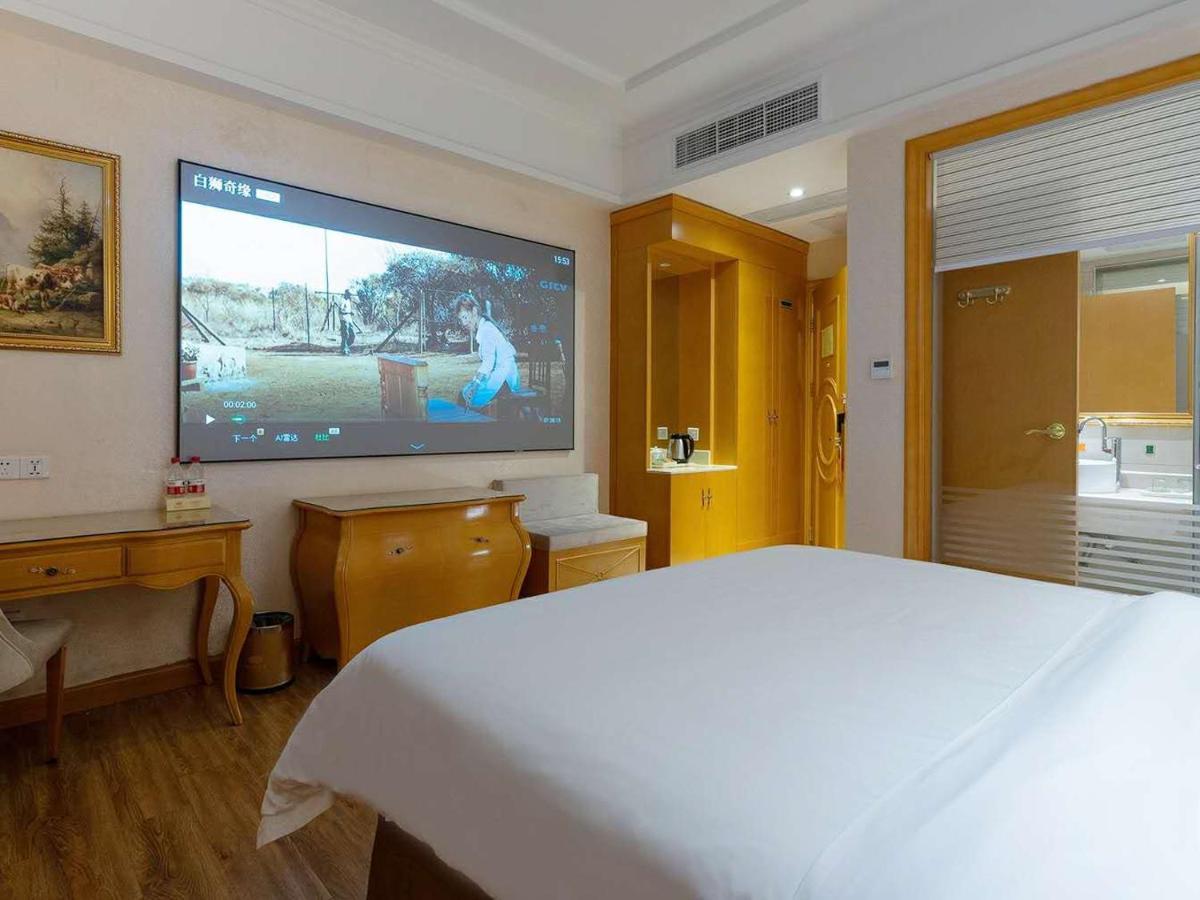 Vienna Beijing Road Hotel