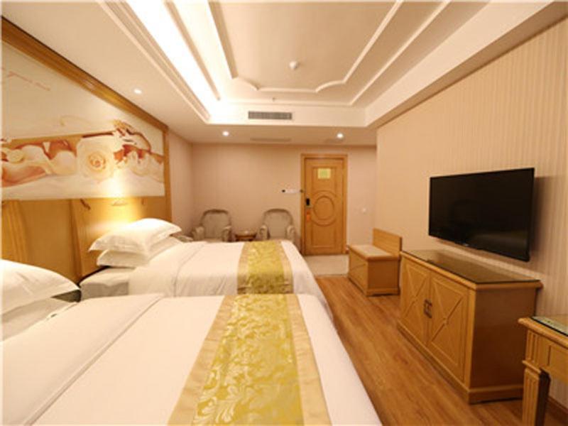 Vienna International Panyu Bridge Center International 3* Guangzhou