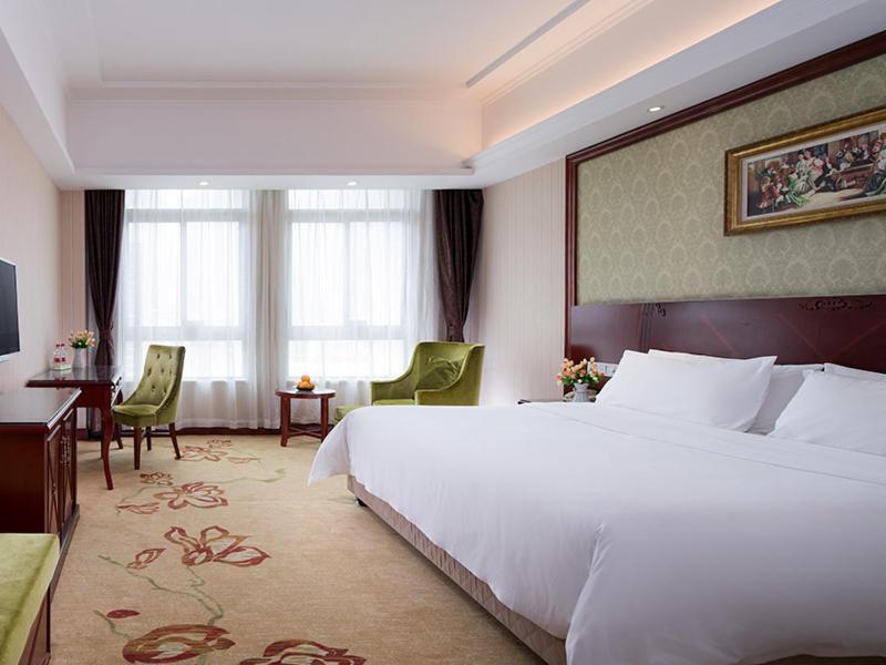 Hotel Vienna - Jinzhou Branch Canton