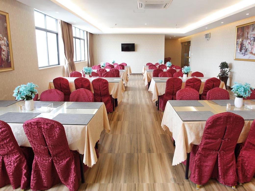 Hotel Vienna Panyu Nancun Guangzhou