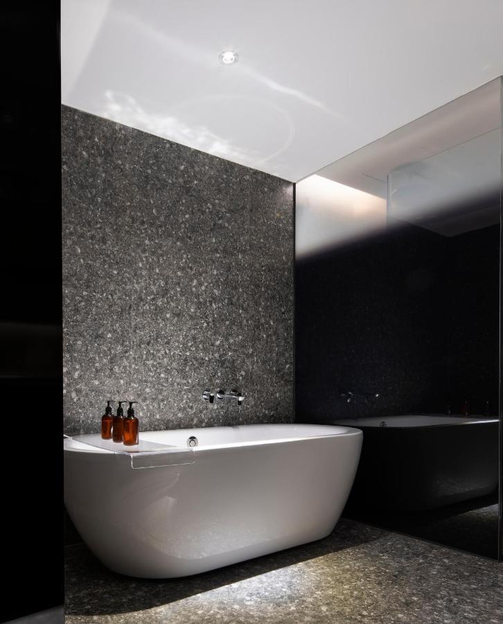 Hotel Arthur Tower Guangzhou-free Shuttle Bus For Fair