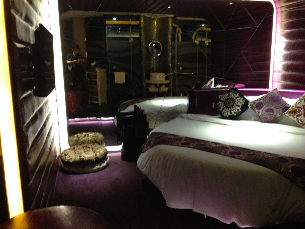 Sotel Zhujiang New Town Branch 2*