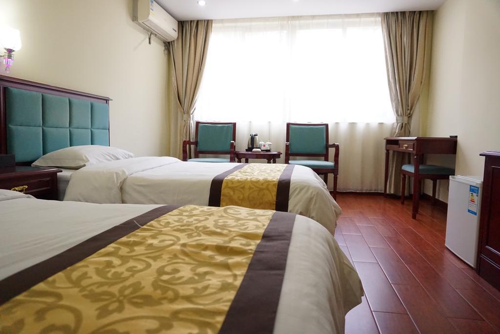 Hotel Guangdong Oversea Chinese Guangzhou