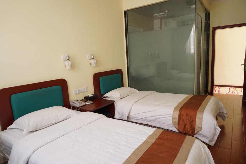 Hotel Guangdong Oversea Chinese