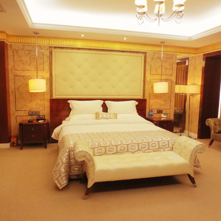 East Coast Hotel 4*