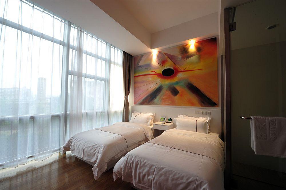 Spring Time Hotel