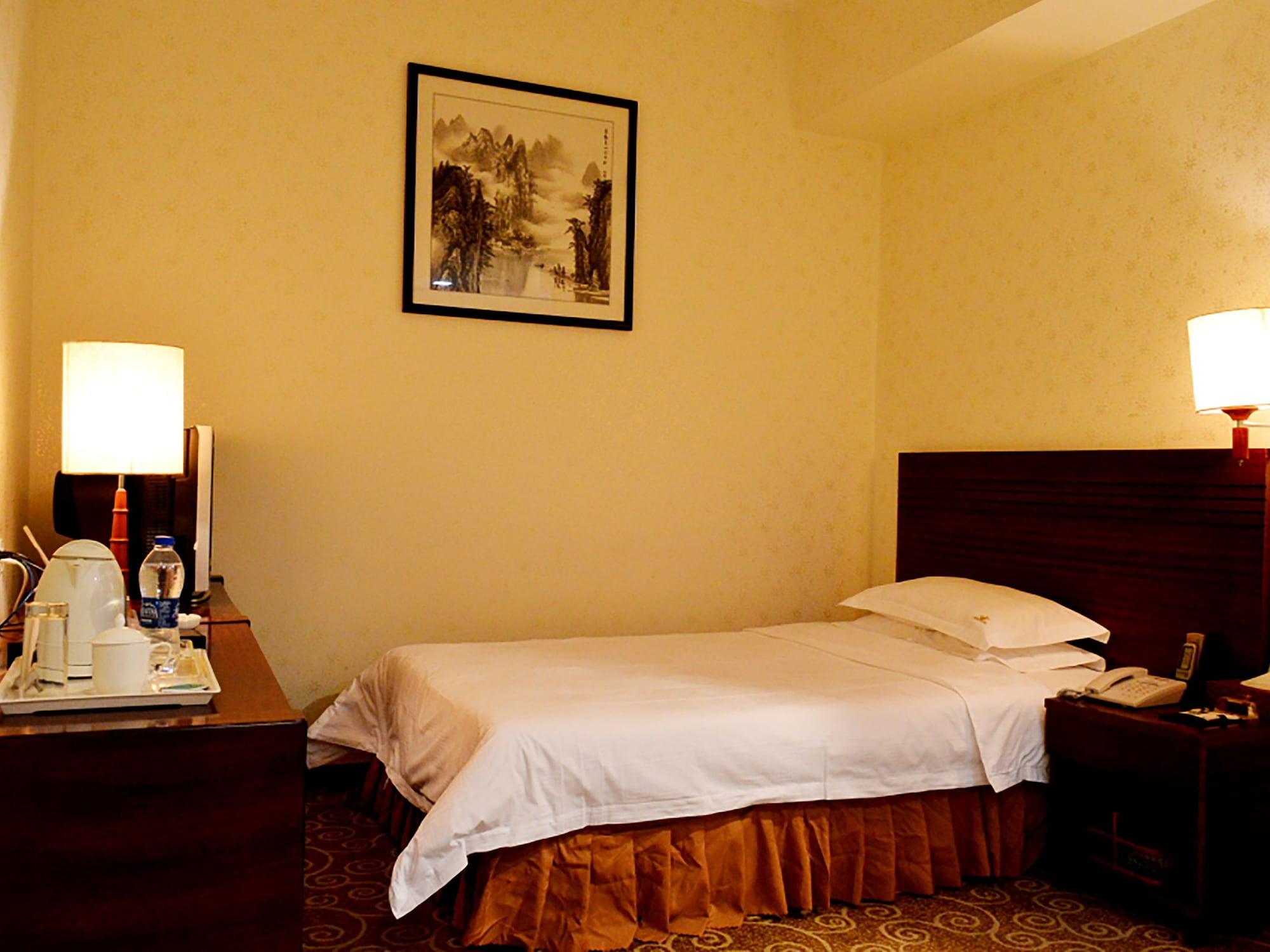 Pa Zhou Plaza Hotel Guangzhou