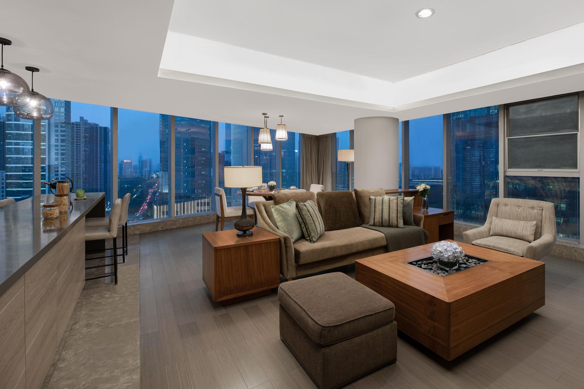 Ascott Ifc - Free Shuttle Bus For Fair Apartment *