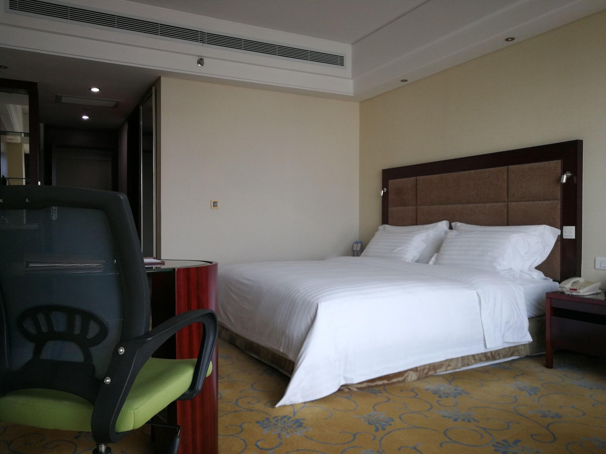 Daysun International 4*