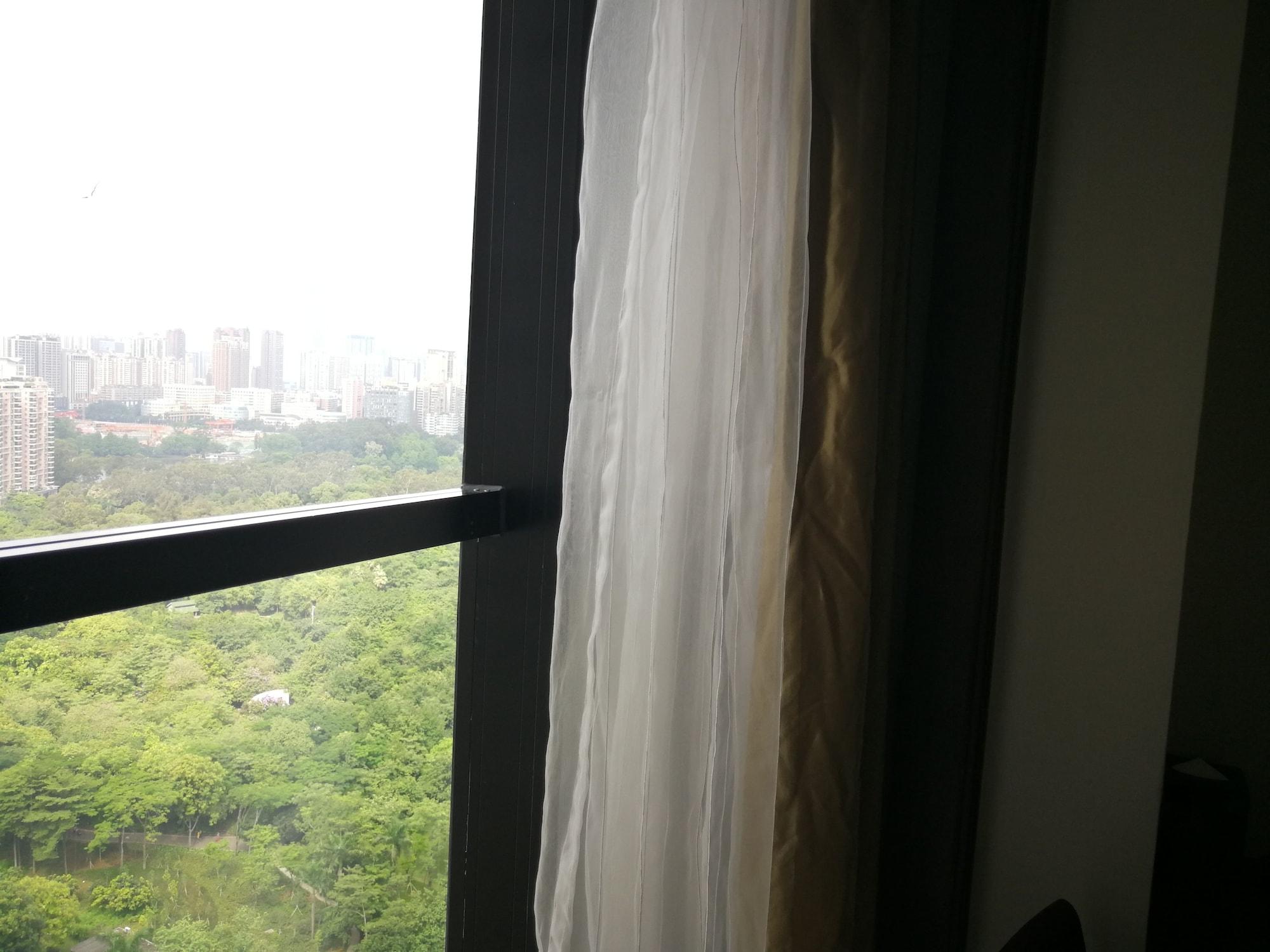 Daysun International Hotel 4*