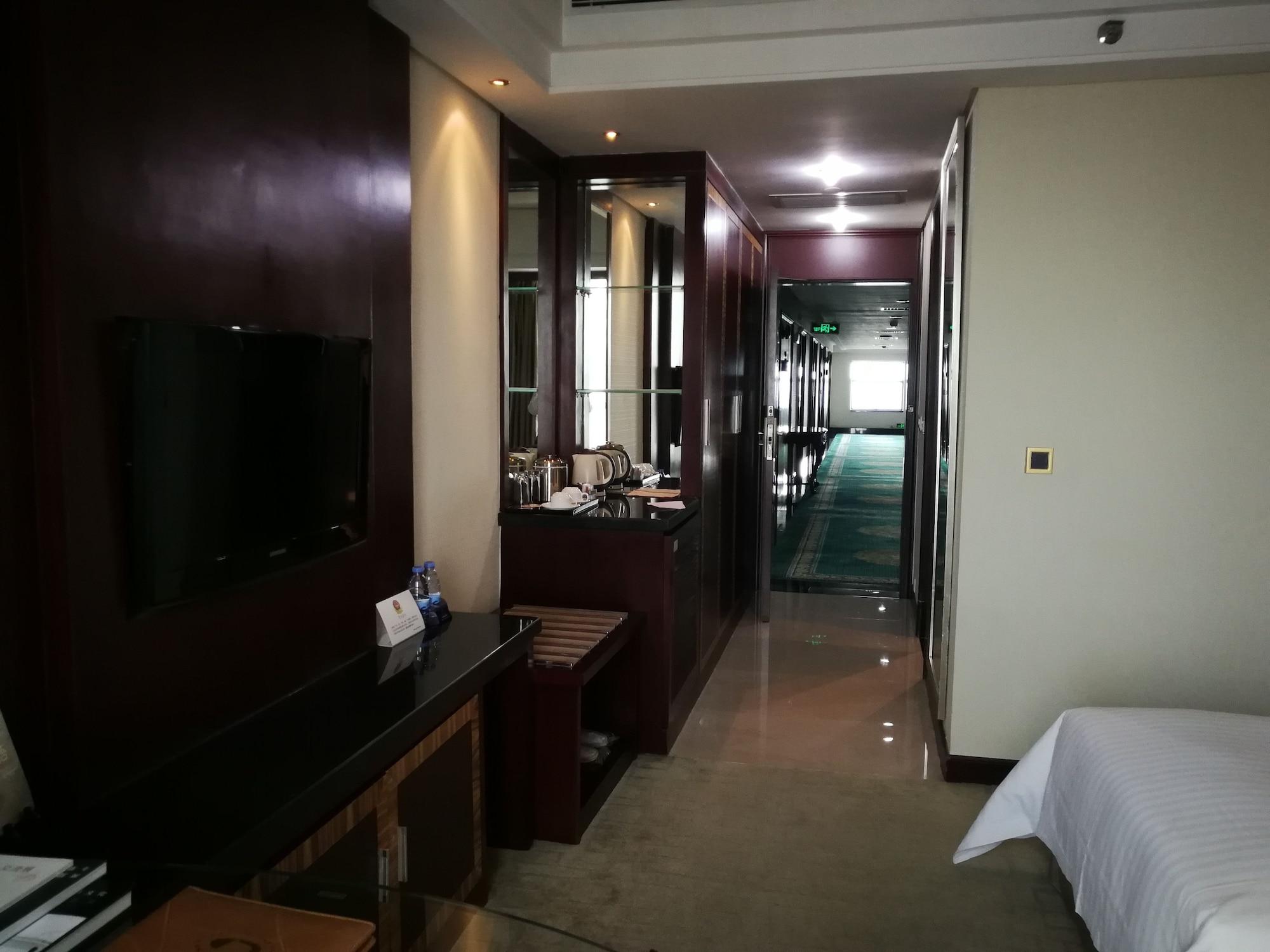 Daysun International 4*