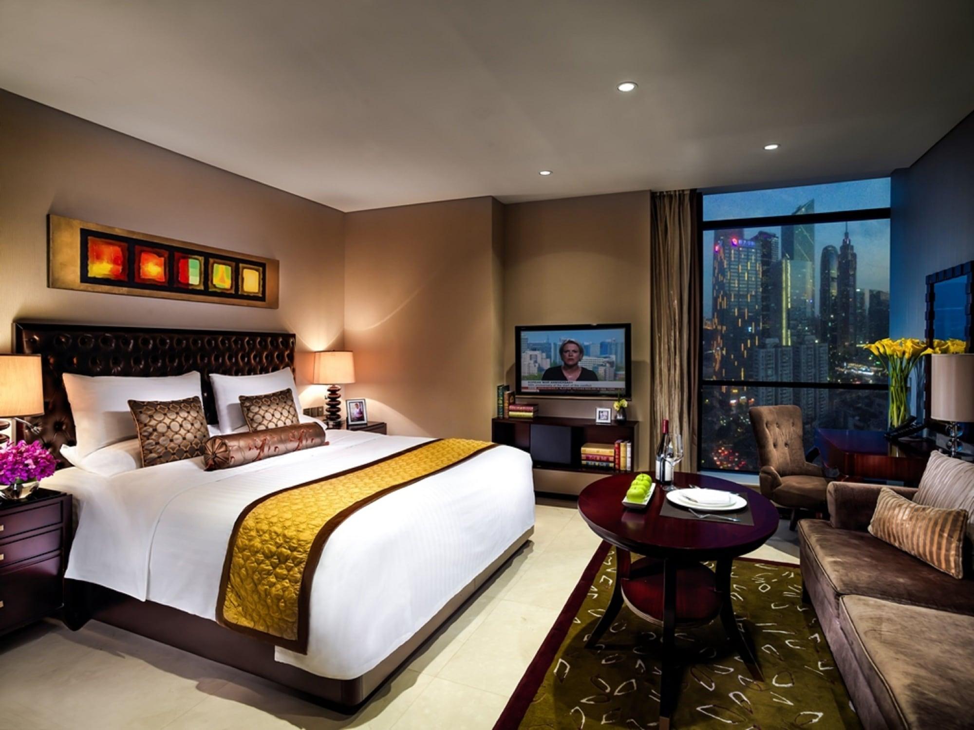 Oakwood Premier Aparthotel 5*