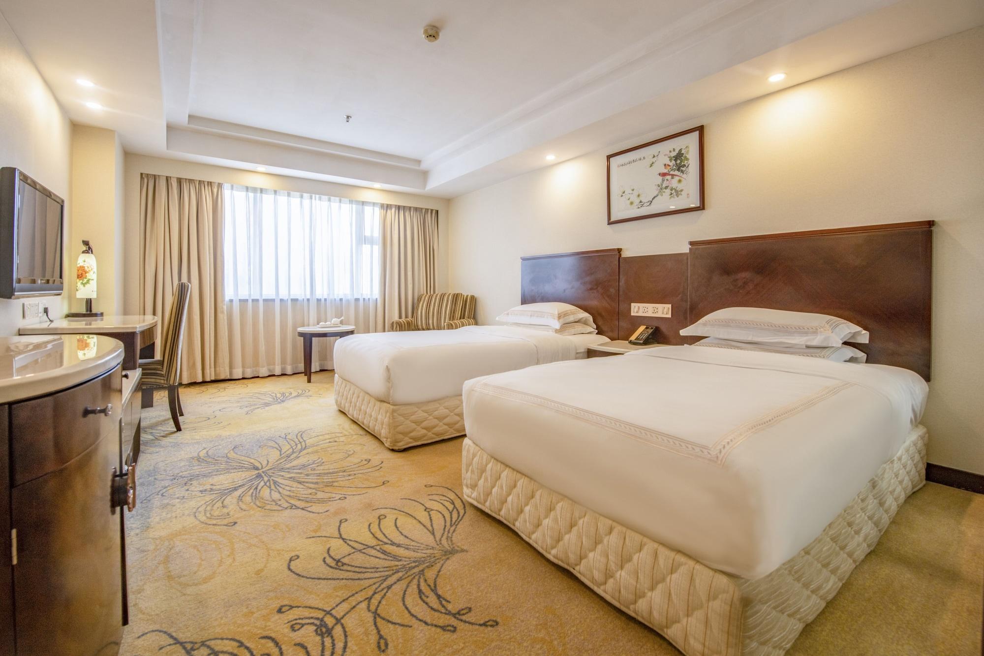 Overseas Chinese Friendship Hotel 3*
