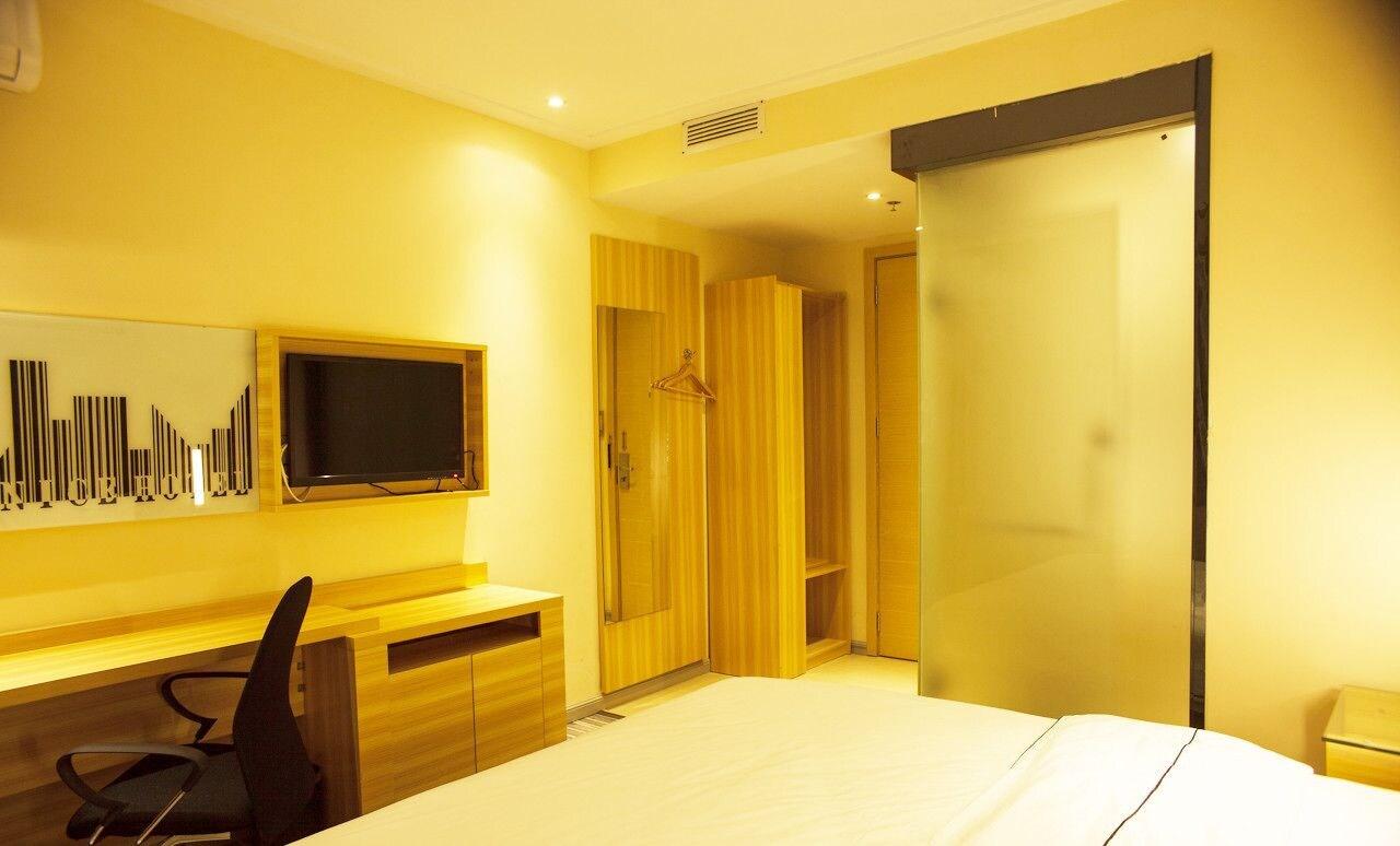 Convenient Inn（guangzhou Shangxiajiu Pedestrian Street Branch ） 2*