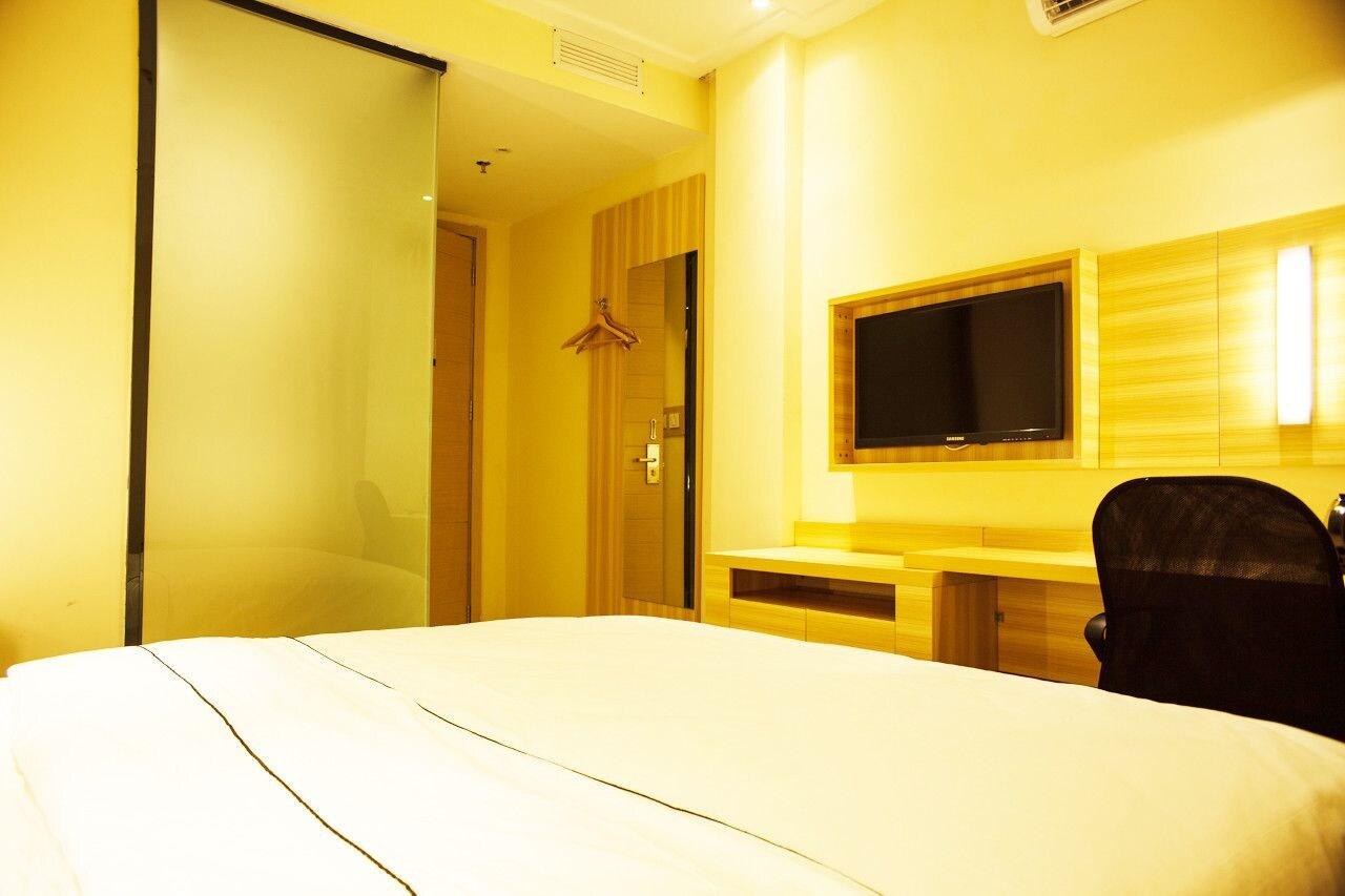 Hotel Convenient Inn（guangzhou Shangxiajiu Pedestrian Street Branch ） 2*