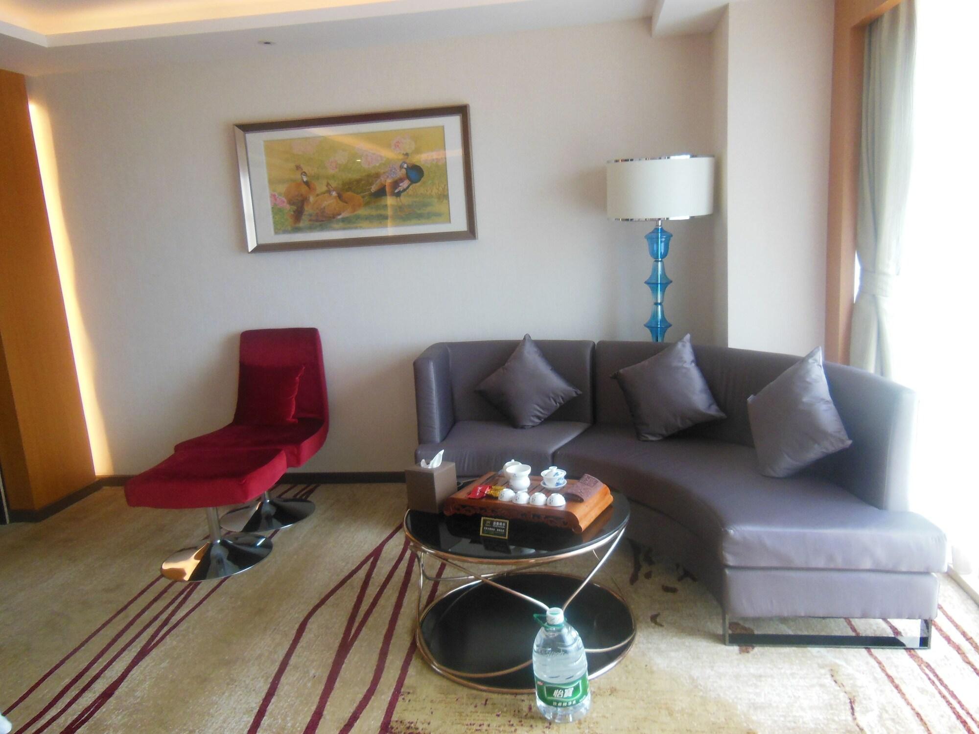 Hotel Manguo Internation 5*