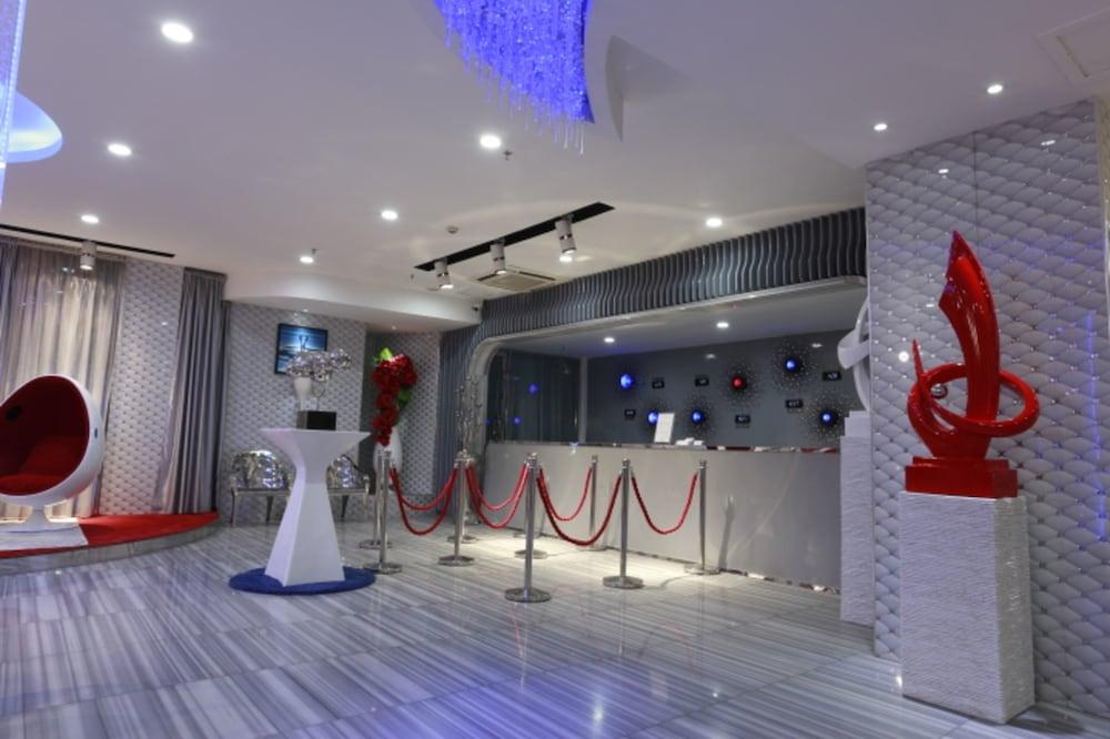 Hotel Planet 4*