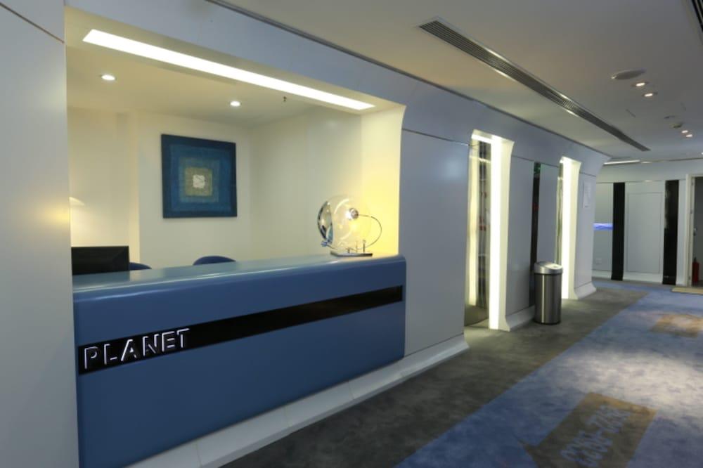 Planet Hotel 4*