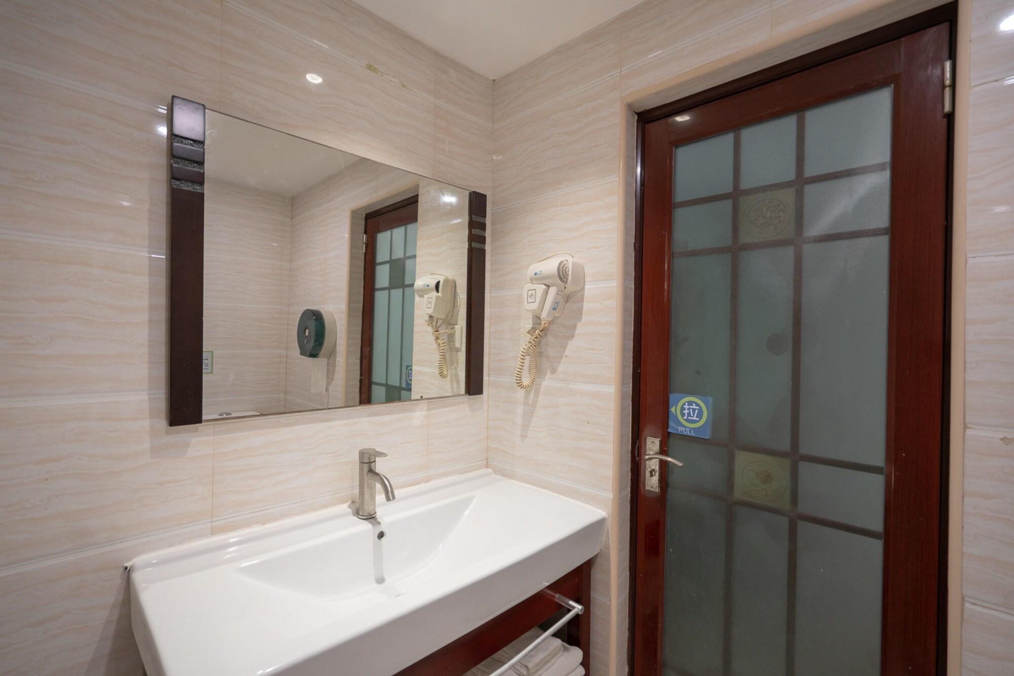 Lavande Hotels-guangzhou Railway Station 4*