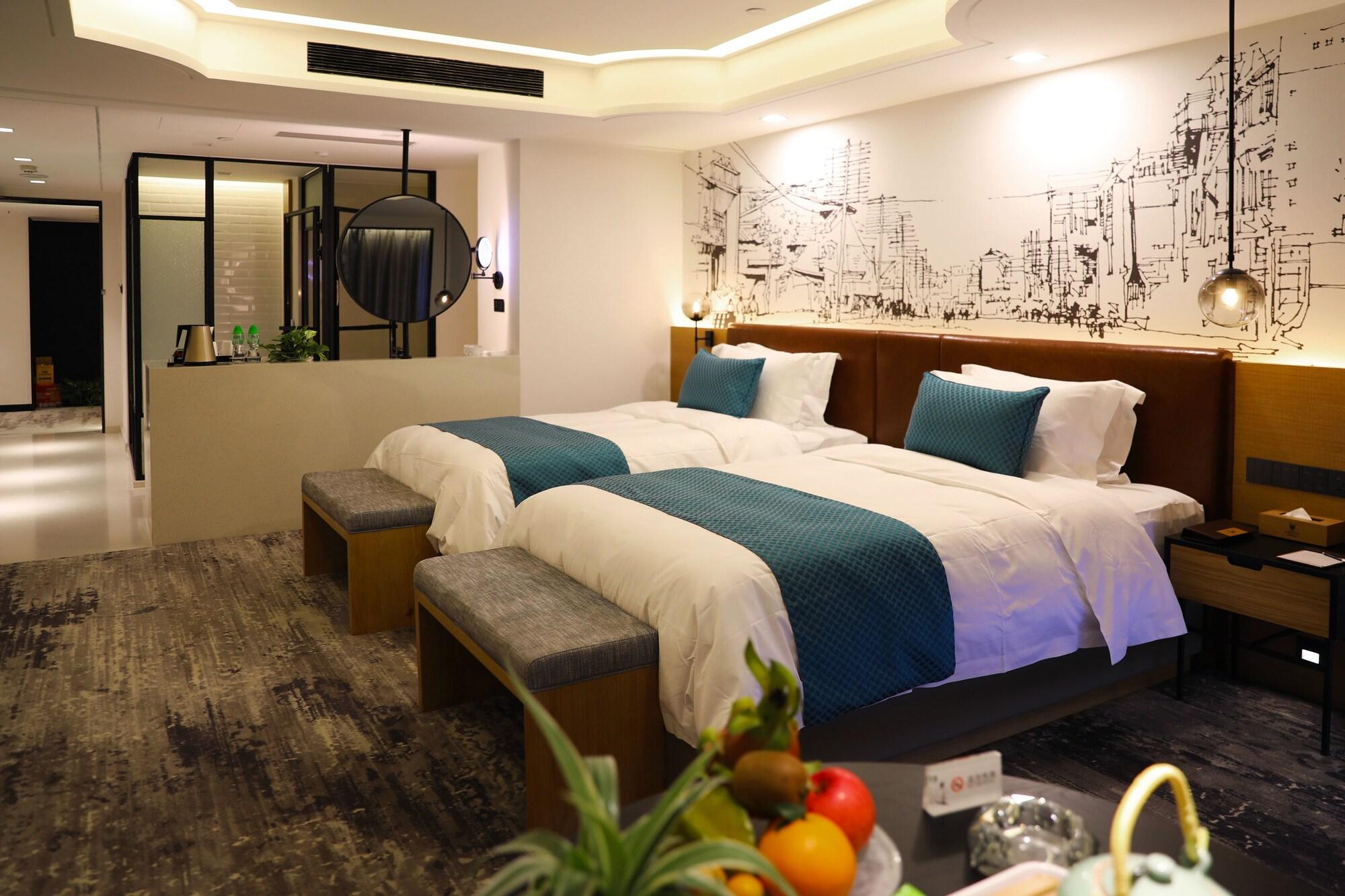 Longuu Hotel Canton