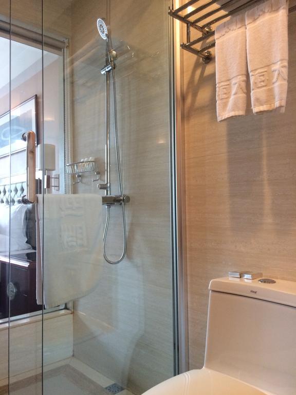 Lan Hotel 4*