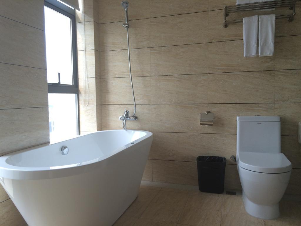 Lan 4* Guangzhou