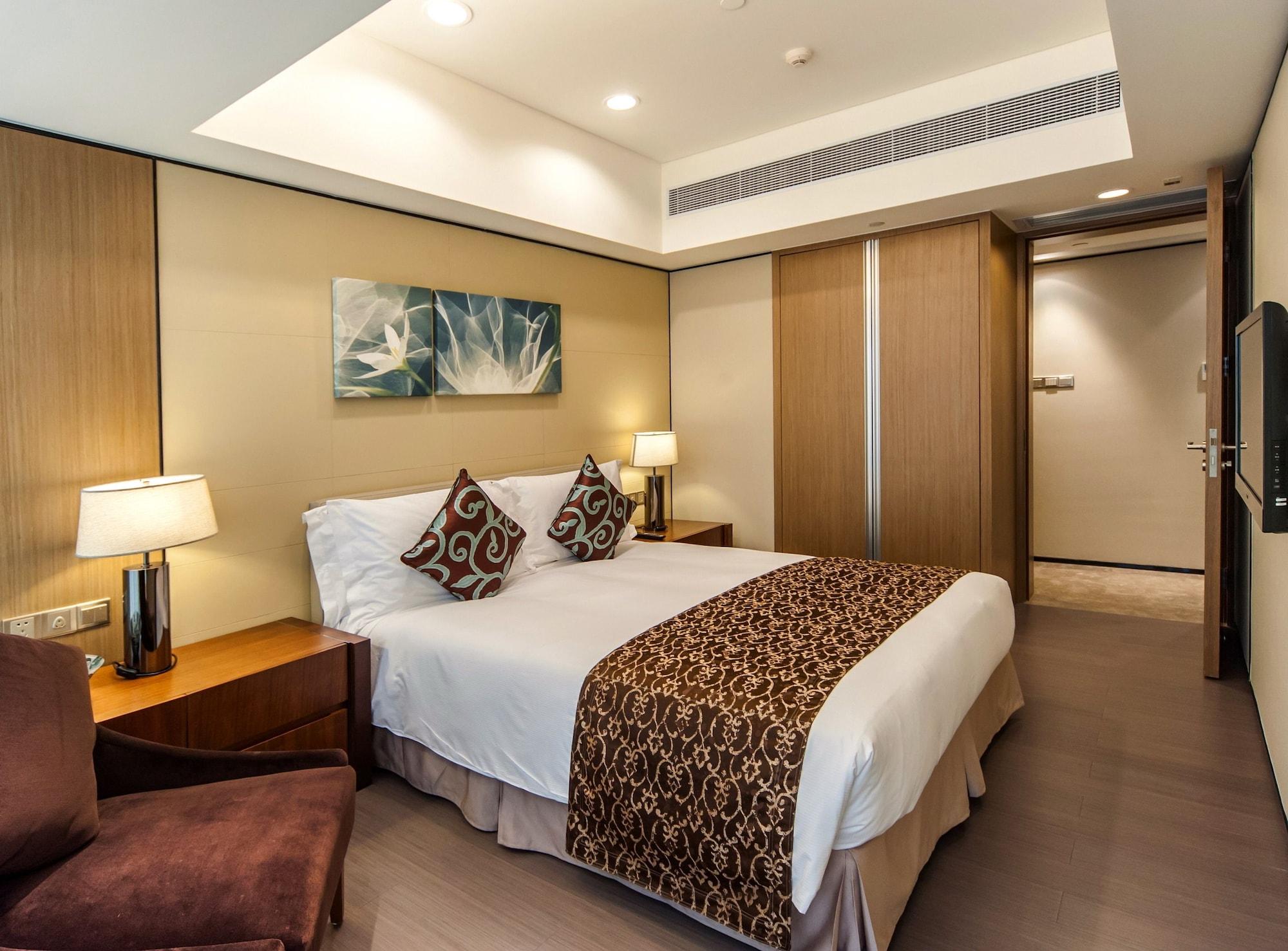 Ascott Ifc - Free Shuttle Bus For Fair *
