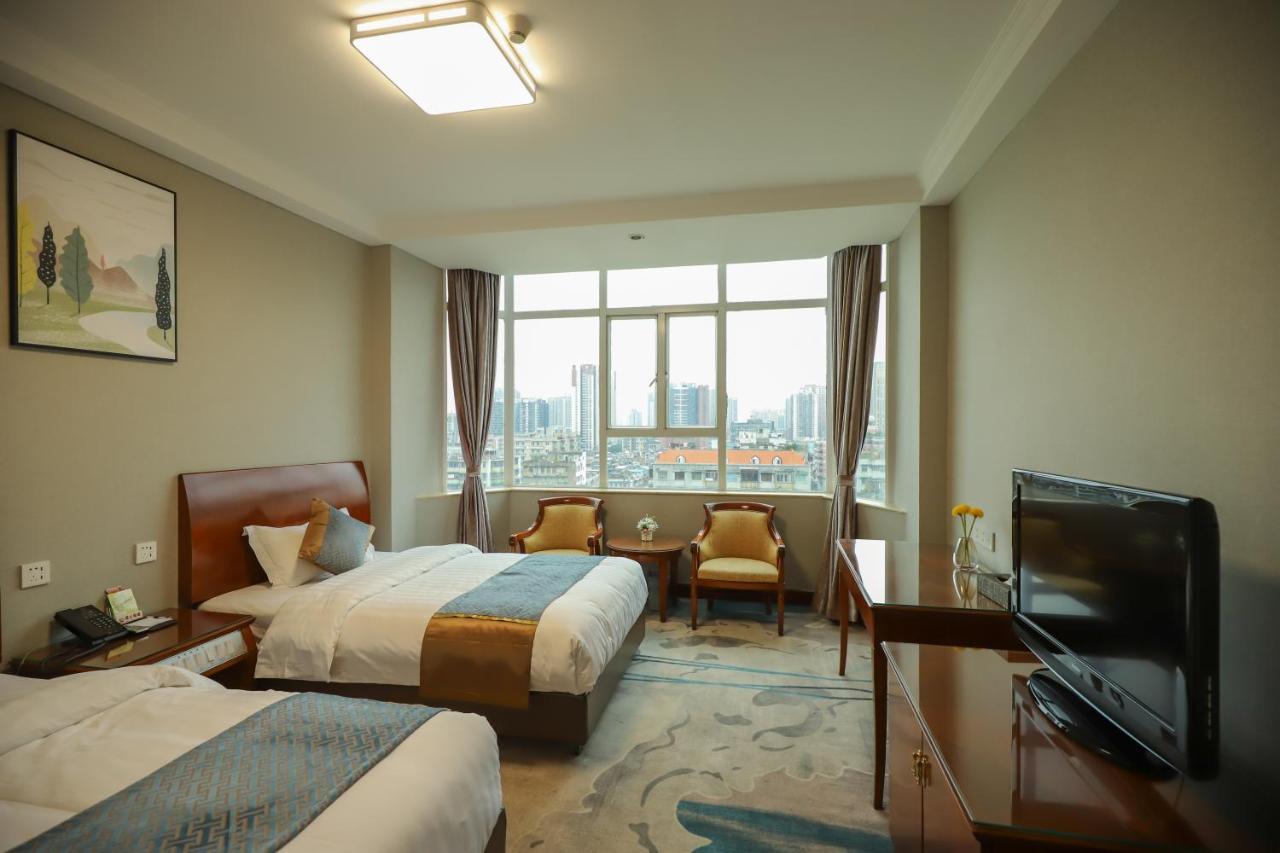 Hotel Five Rams 3*