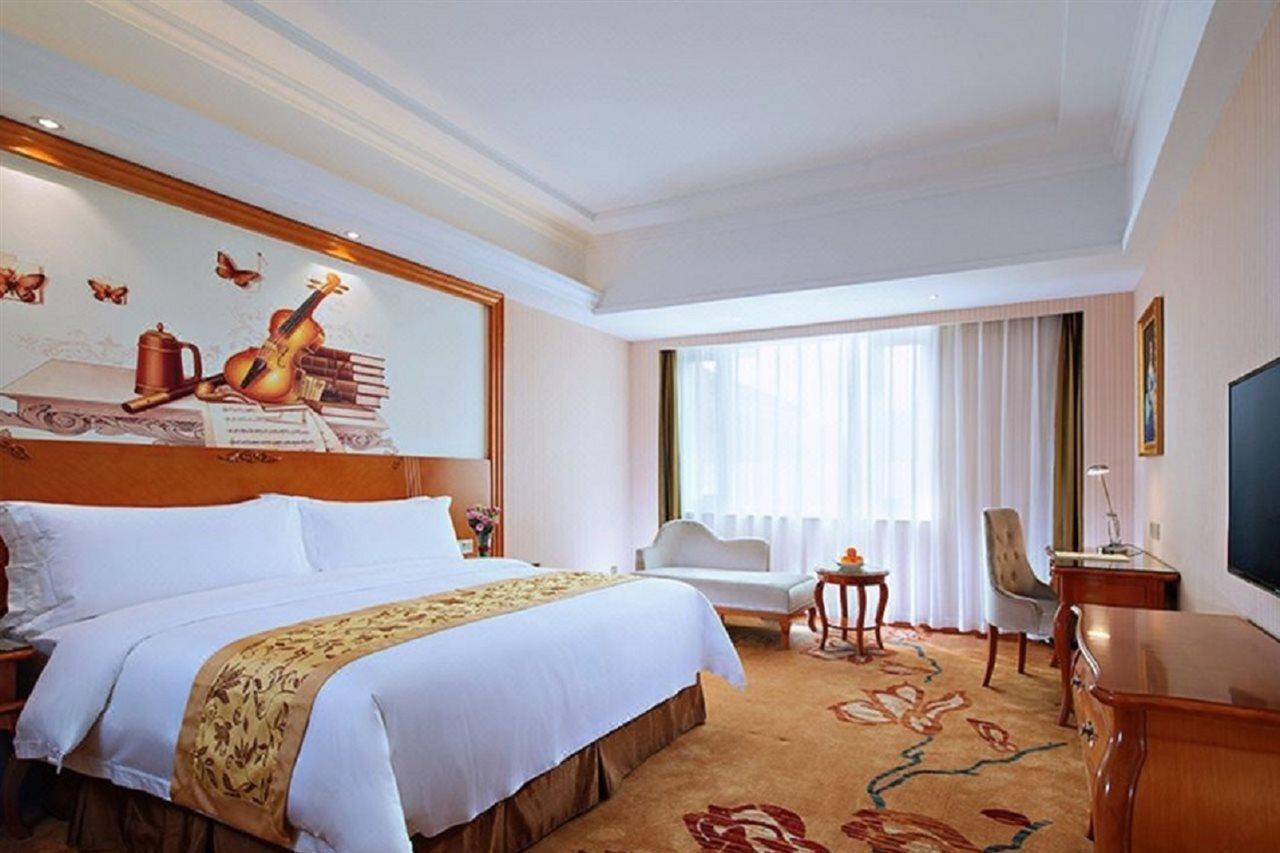 Hotel Vienna 3