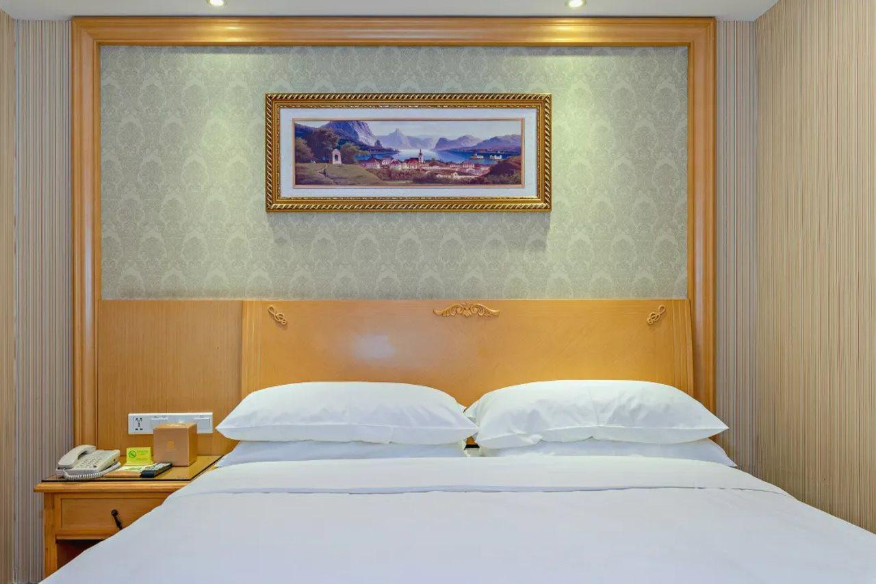 Hotel Vienna 3 Tower 3*