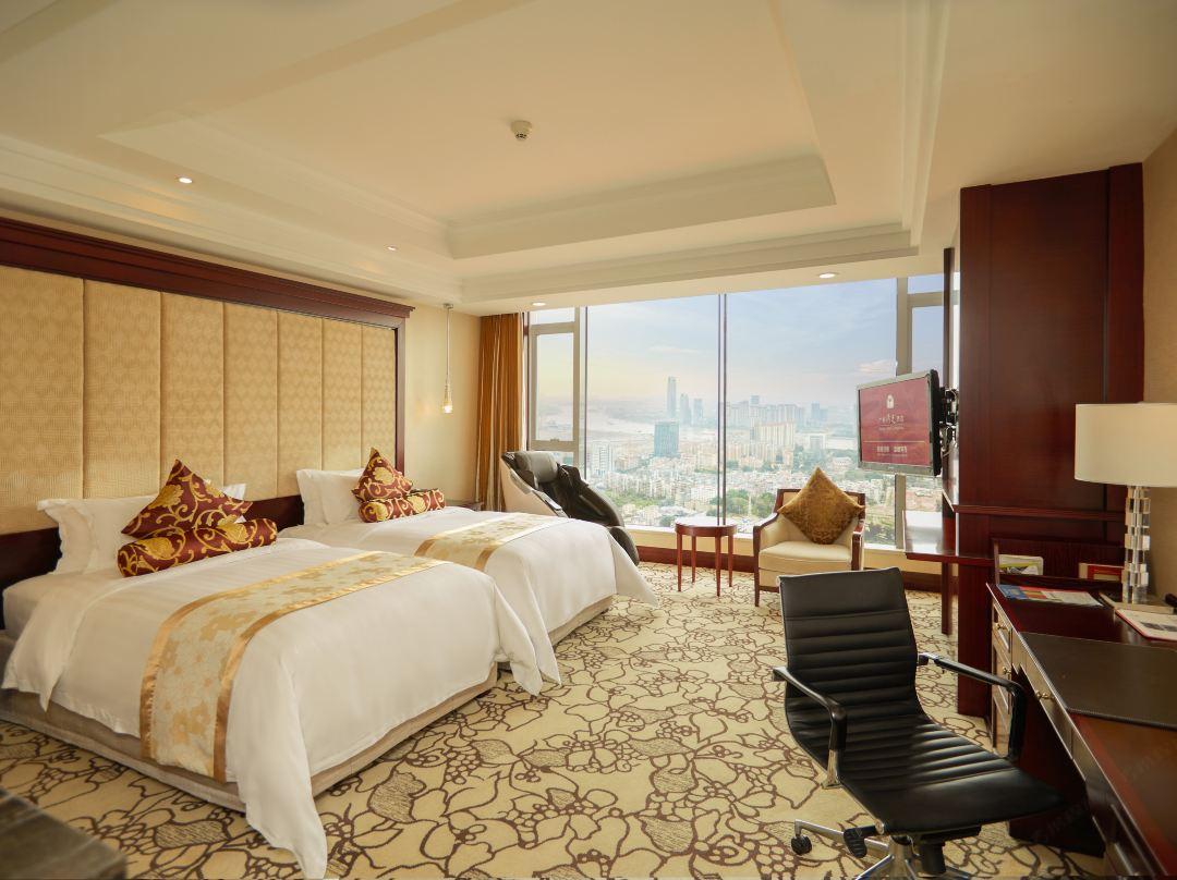 Hotel Soluxe - Overseas Buyers Registration Service&canton Fair Free Shuttle Bus 15 Apr To 05 5*