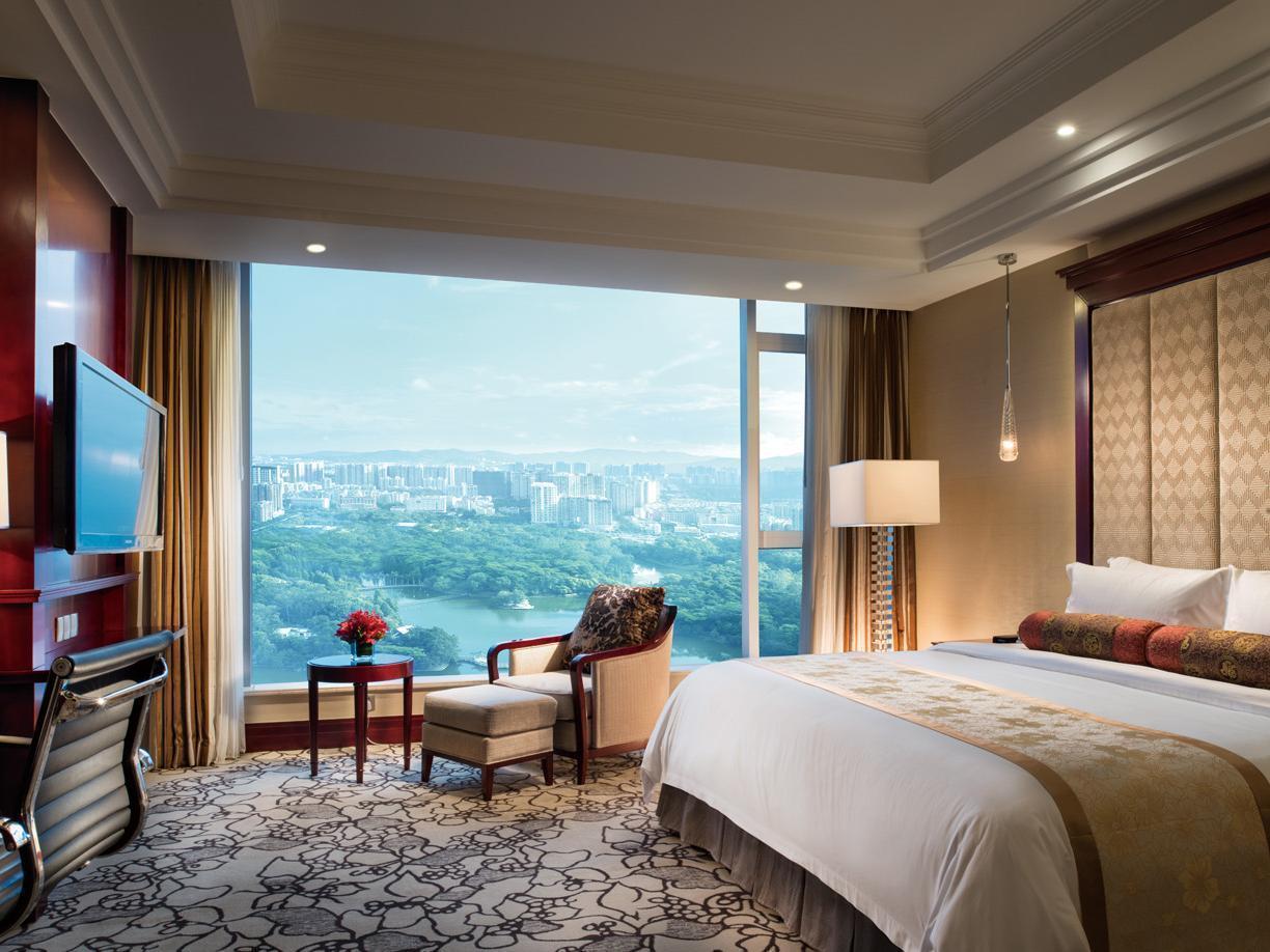 Soluxe - Overseas Buyers Registration Service&canton Fair Free Shuttle Bus 15 Apr To 05 Hotel