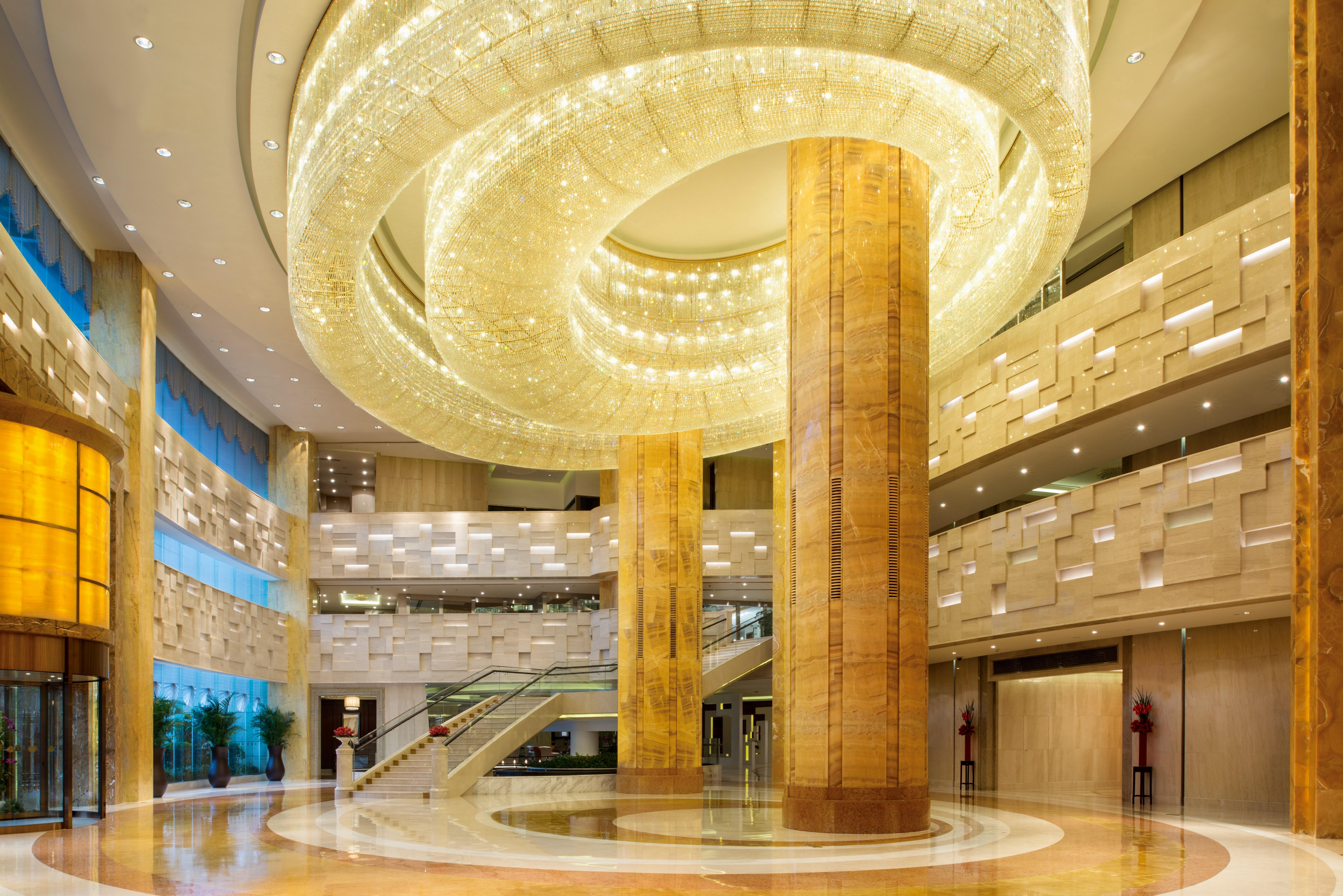 Soluxe - Overseas Buyers Registration Service&canton Fair Free Shuttle Bus 15 Apr To 05 Hotel 5*