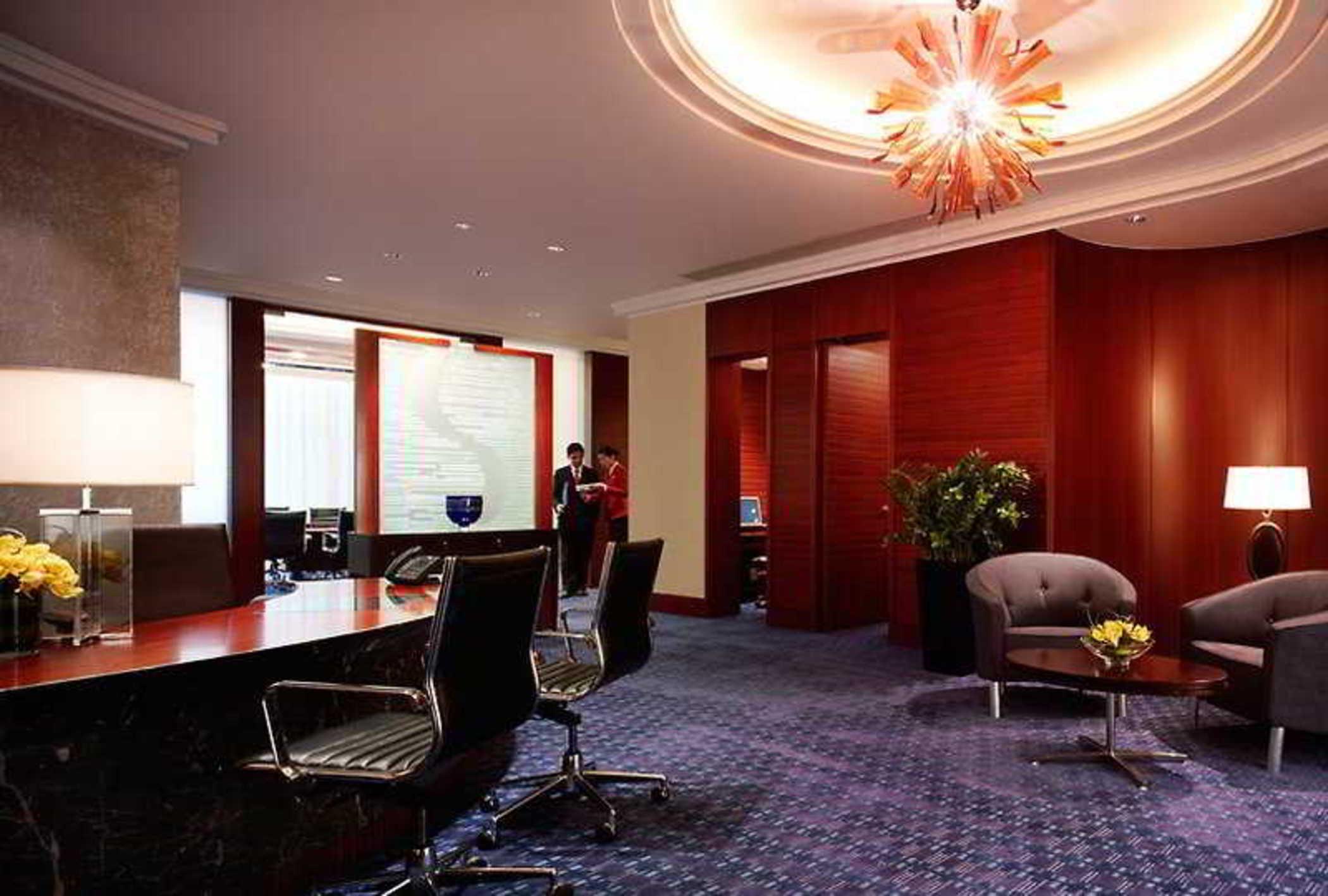 Shangri-la Guangzhou-3 Minutes By Walking To Fair Complex 5*