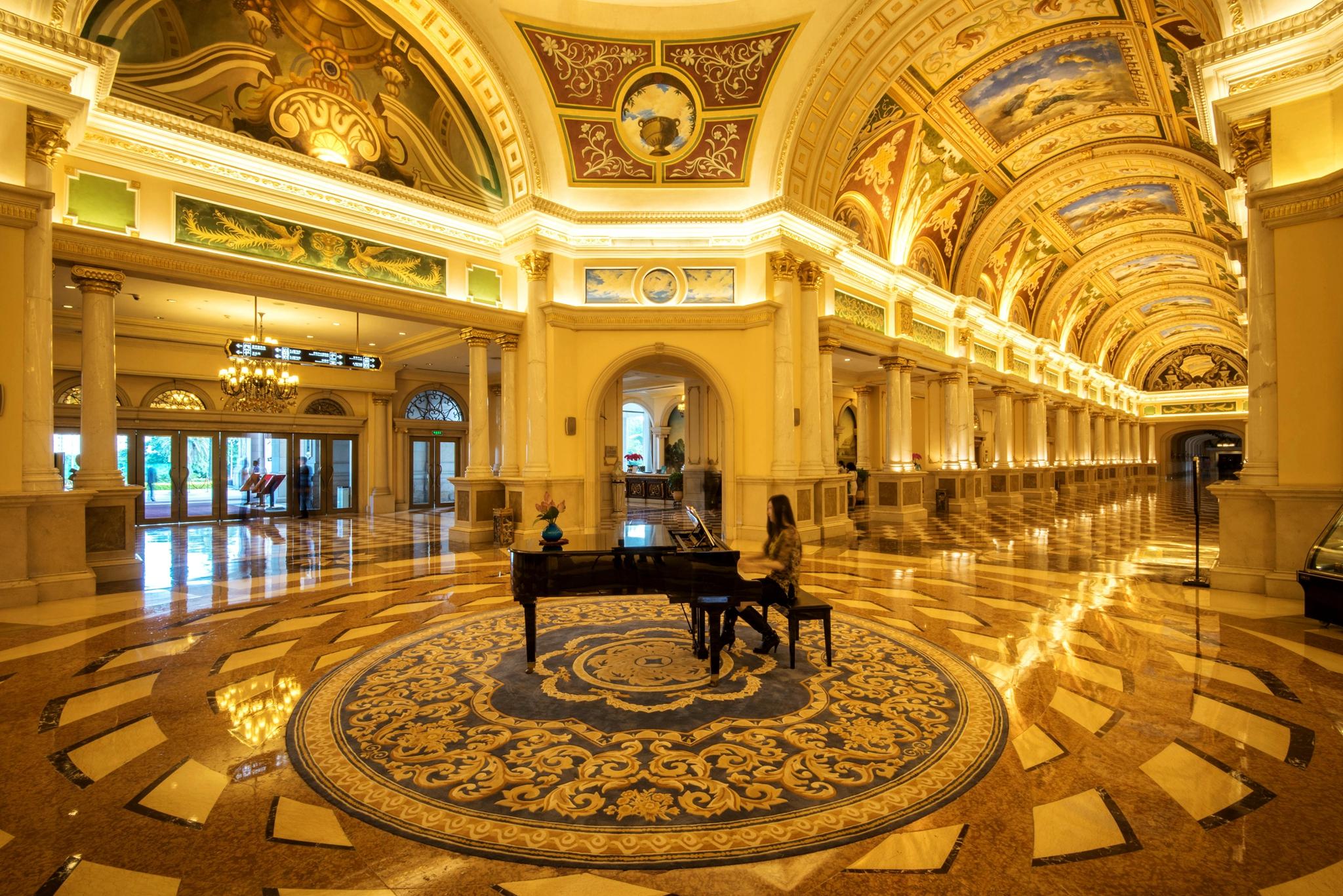 Phoenix Hotel