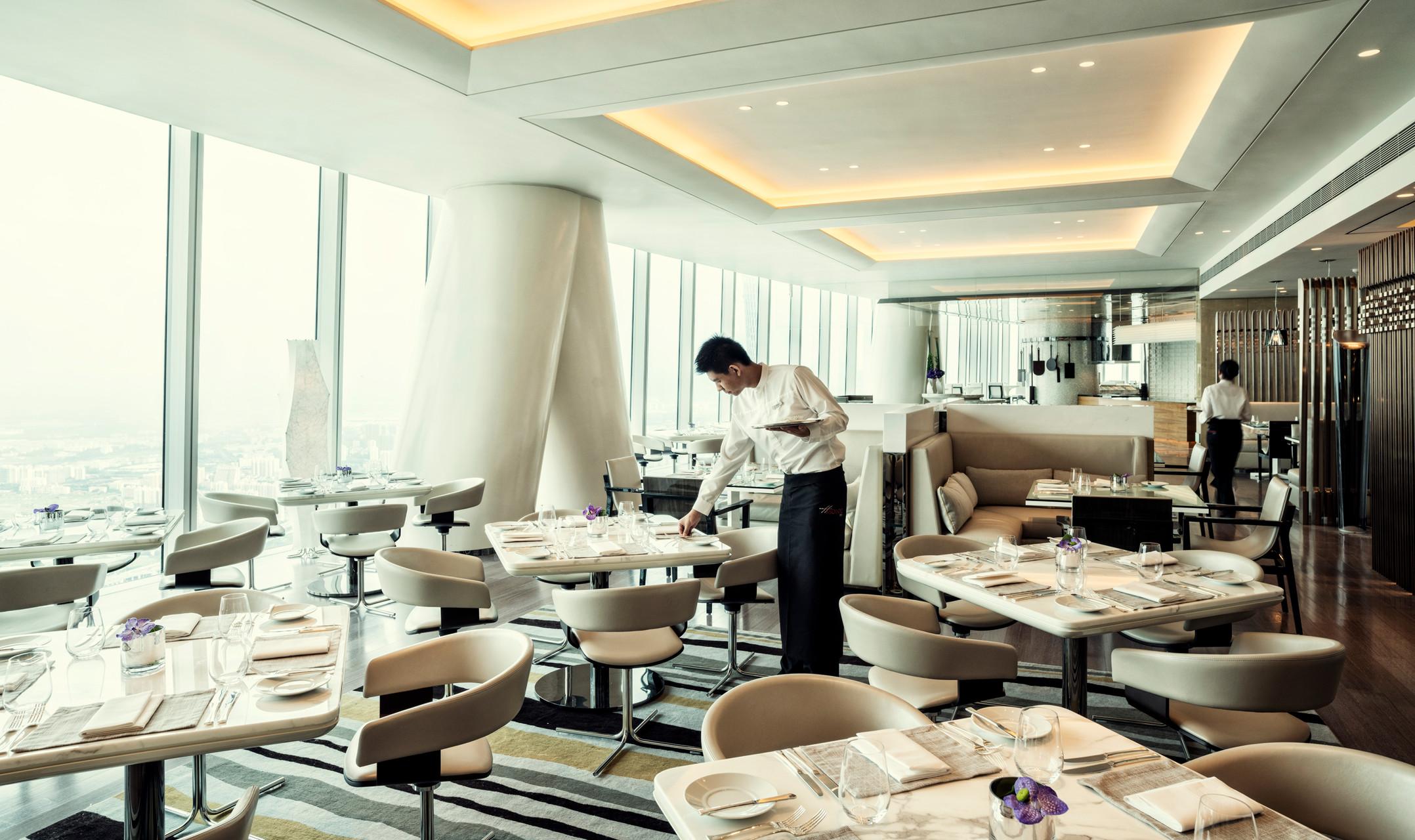Four Seasons - Free Shuttle Bus To Fair Complex & Overseas Buyer Registration Services During Fair Period Hotel