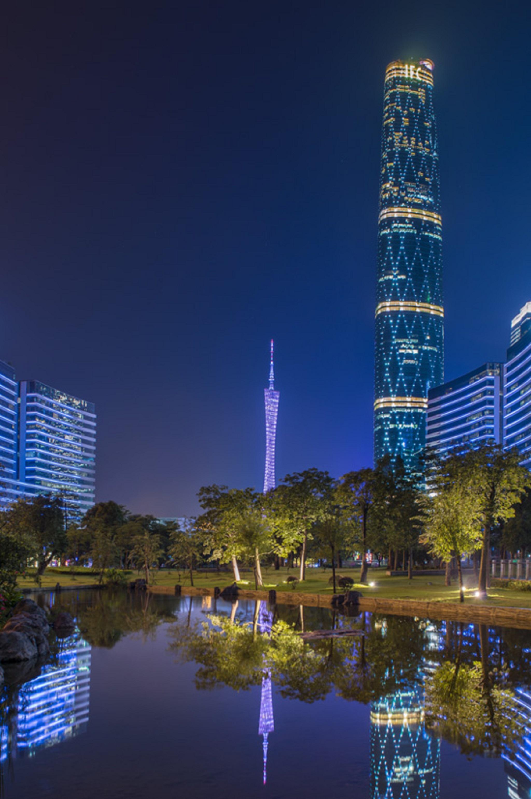 Four Seasons - Free Shuttle Bus To Fair Complex & Overseas Buyer Registration Services During Fair Period 5*
