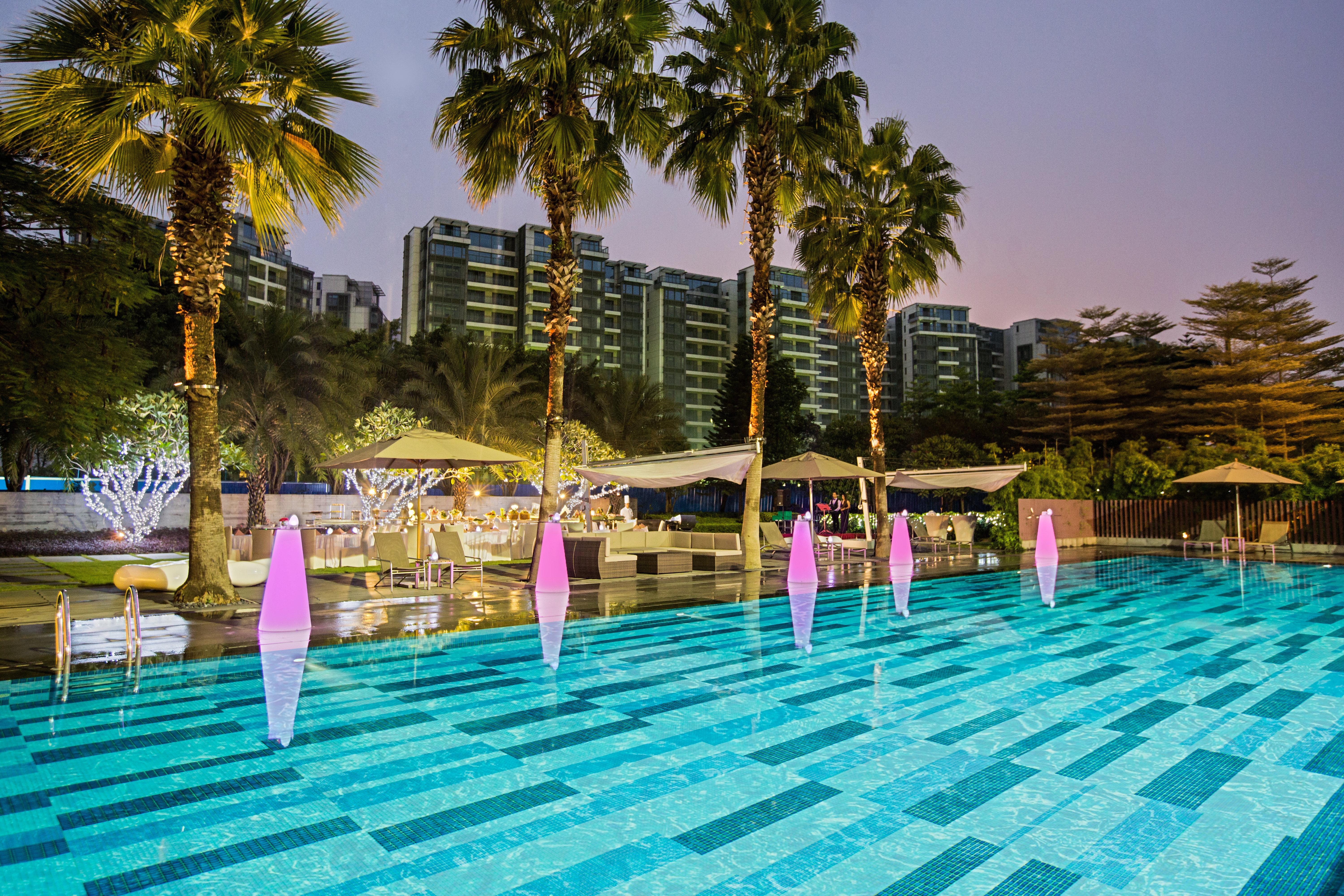 Crowne Plaza Huadu By Ihg - Free Shuttle Bus Between To Exhibition Center During Fair Guangzhou