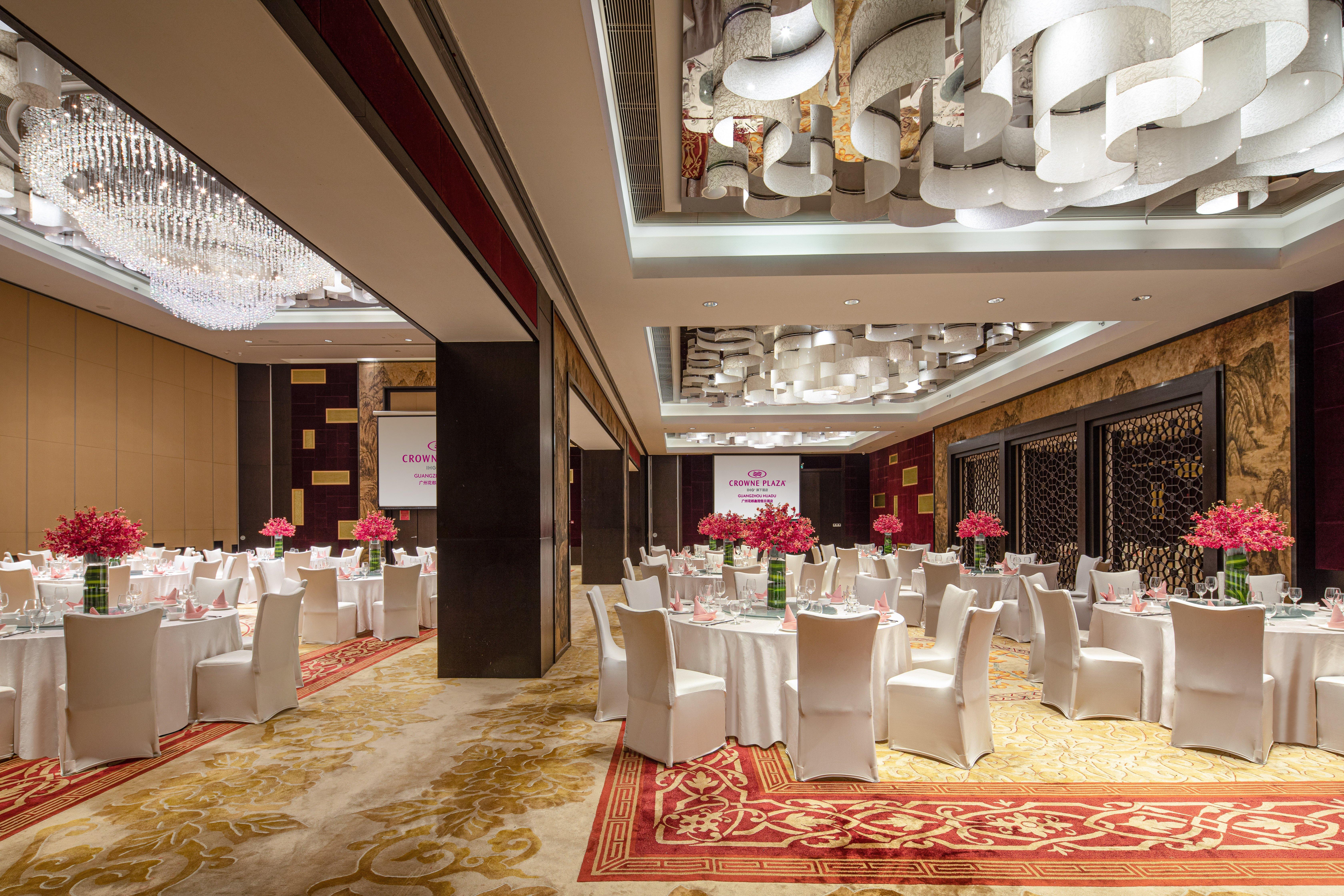 Crowne Plaza Huadu By Ihg - Free Shuttle Bus Between To Exhibition Center During Fair
