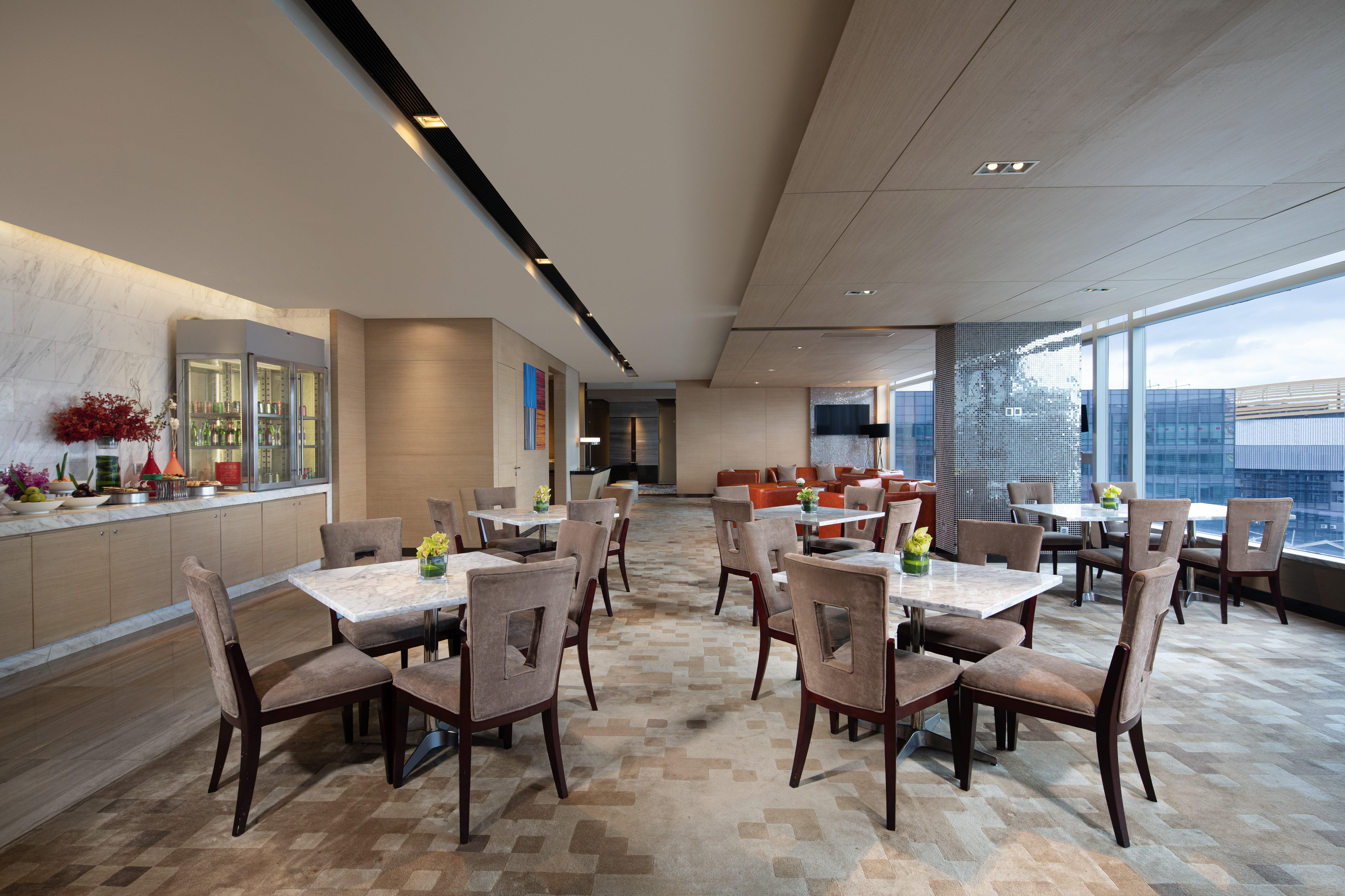Crowne Plaza Huadu By Ihg - Free Shuttle Bus Between To Exhibition Center During Fair Hotel Guangzhou