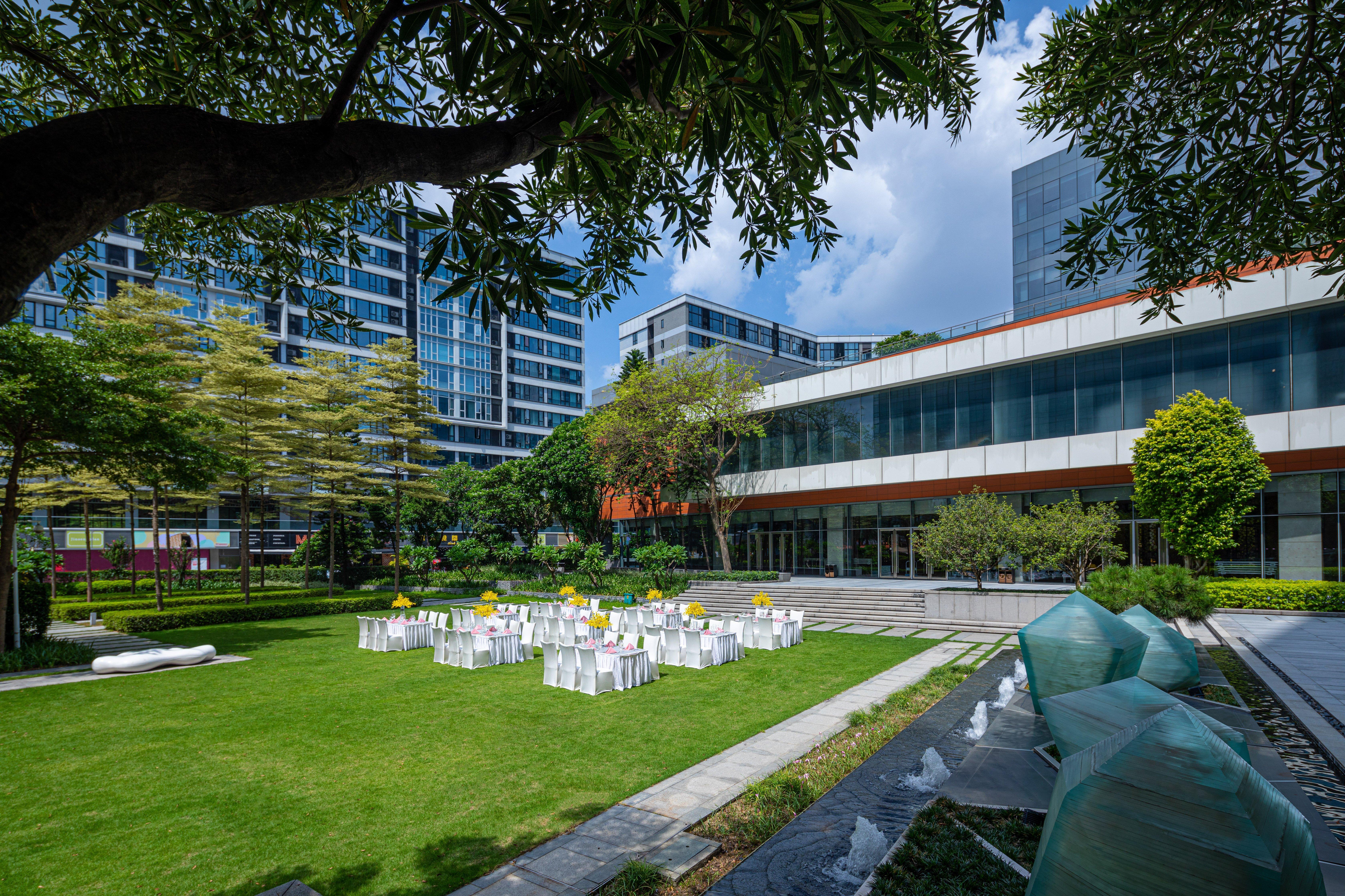 Crowne Plaza Huadu By Ihg - Free Shuttle Bus Between To Exhibition Center During Fair Hotel Guangzhou