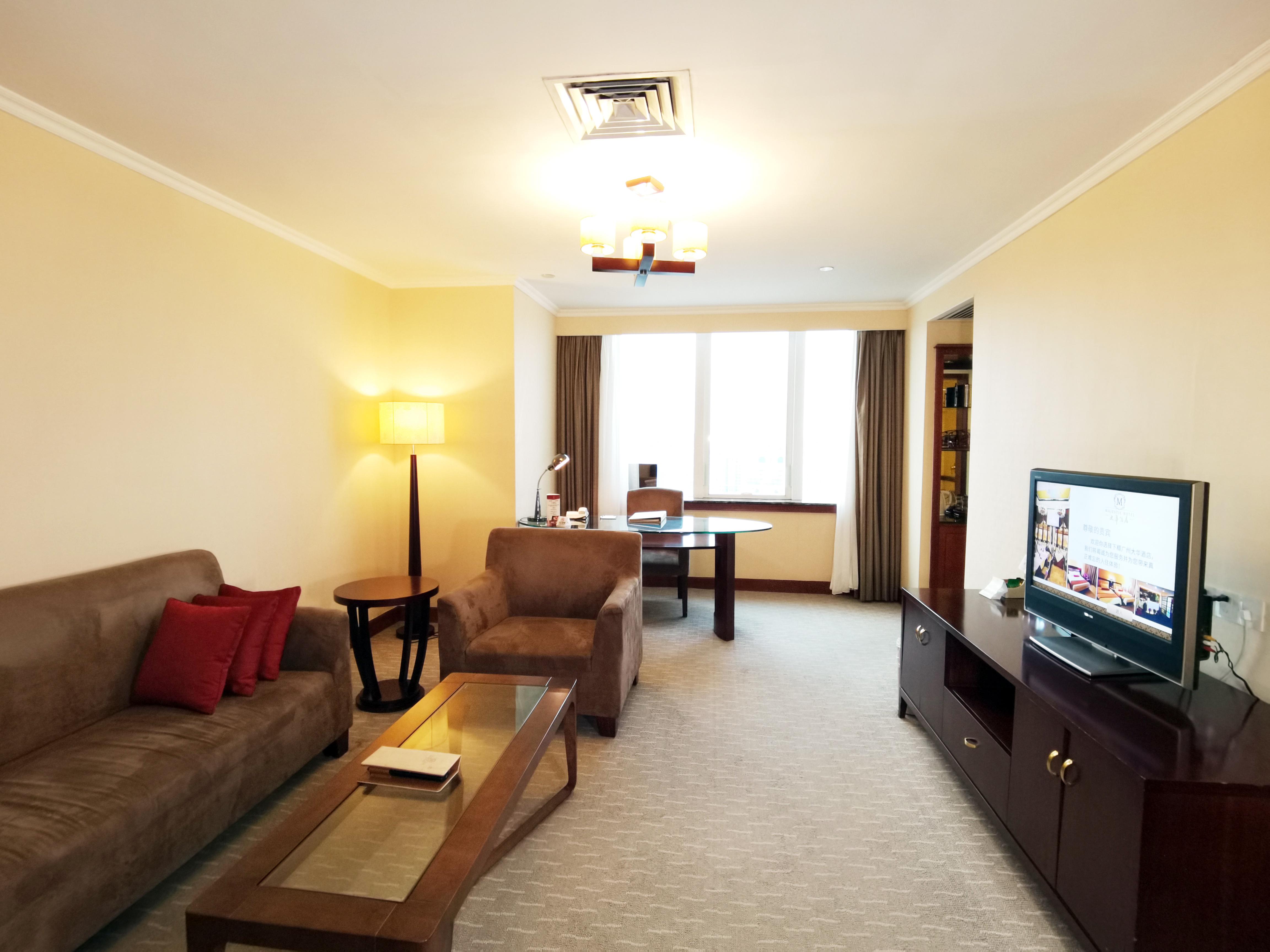 Majestic Hotel 4*