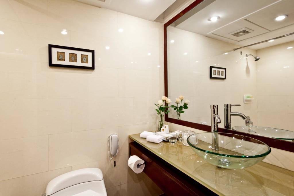 Rosedale Hotel&suites Hotel